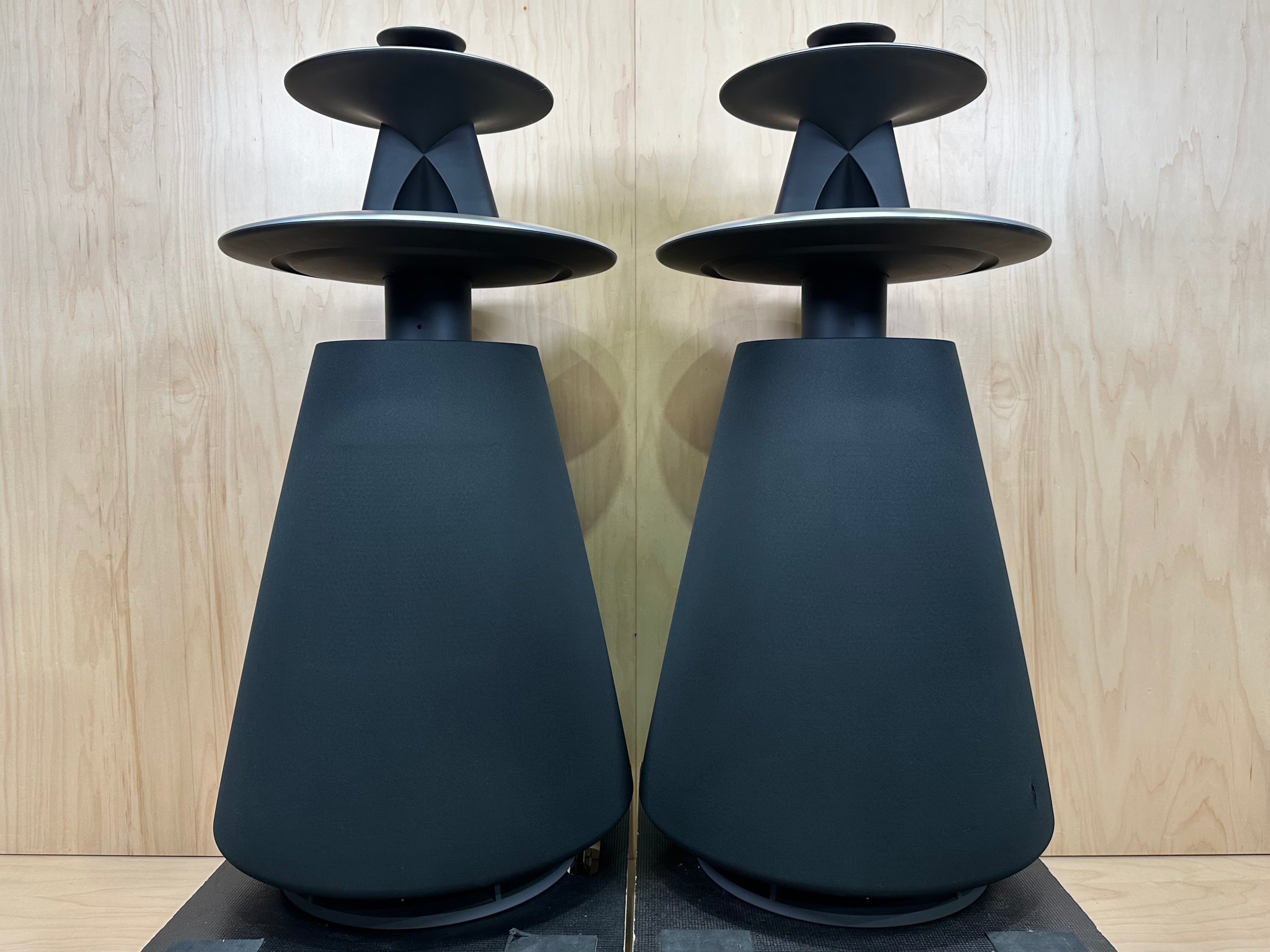 Bang & Olufsen BeoLab 5 Powered Speakers