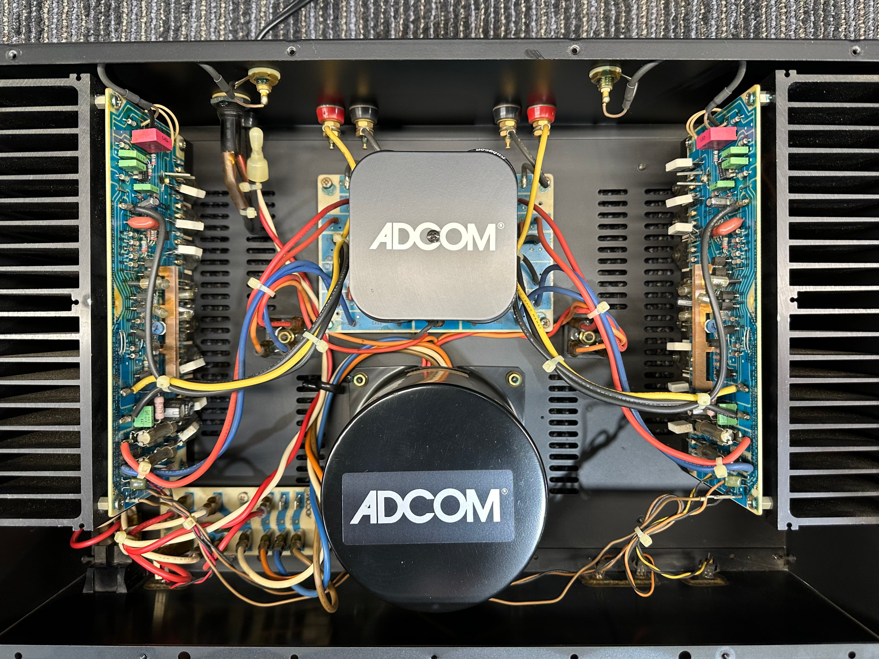 Adcom GFA-545 II Stereo Amplifier