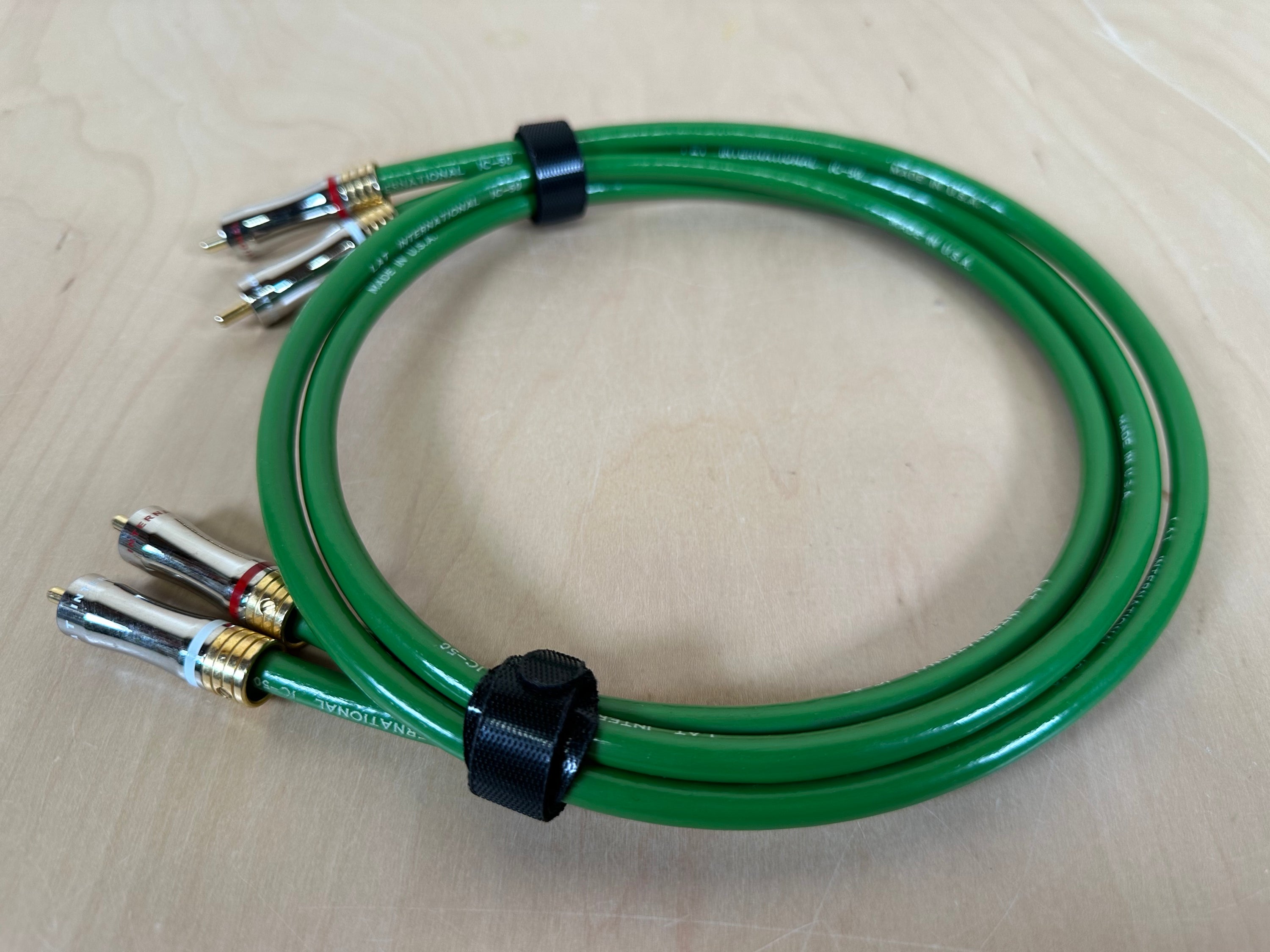 LAT International IC-50 RCA Interconnects 1 meter