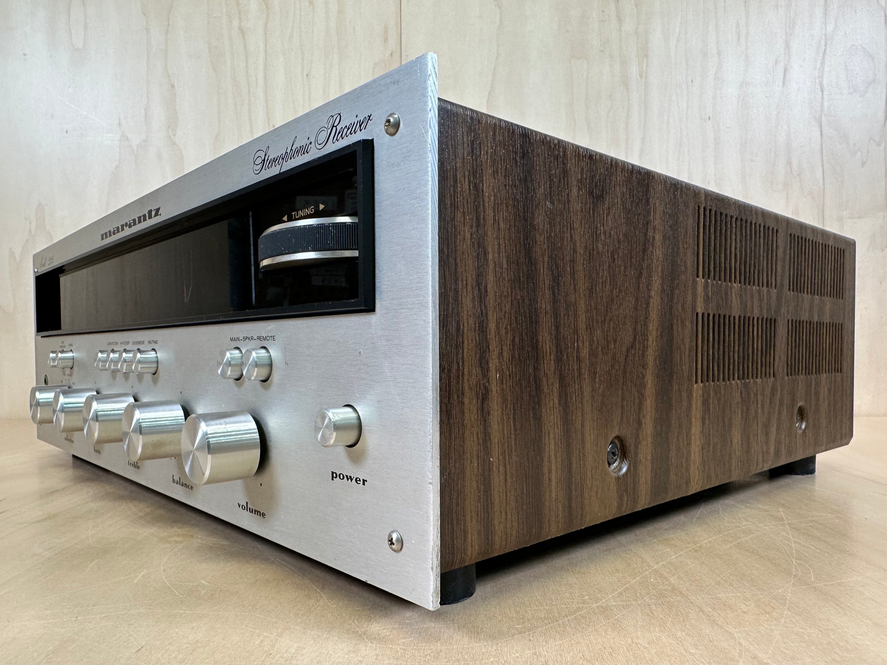 Marantz Model 2215 Receiver