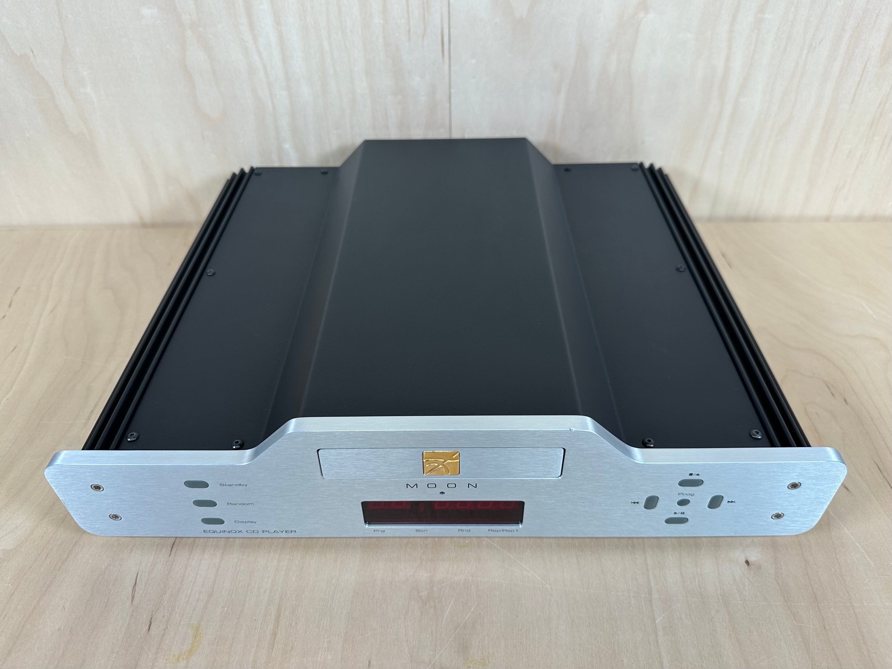 Simaudio Moon Equinox CD Player w/Remote and Factory Box
