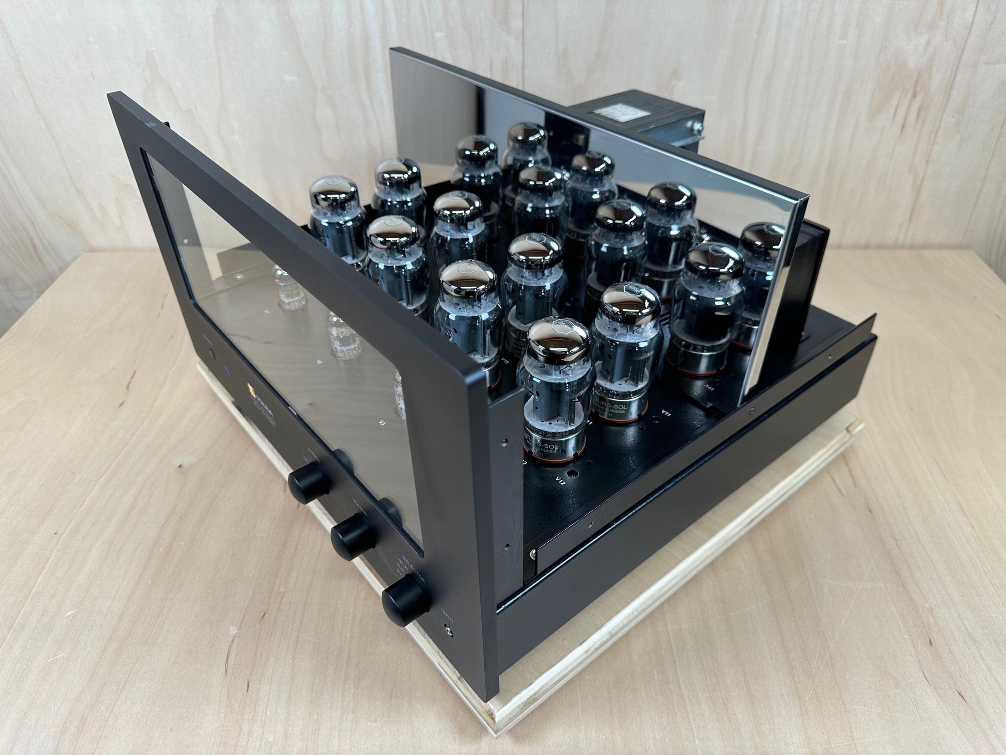 Jolida JD1000BRC Stereo Tube Amplifier w/Remote