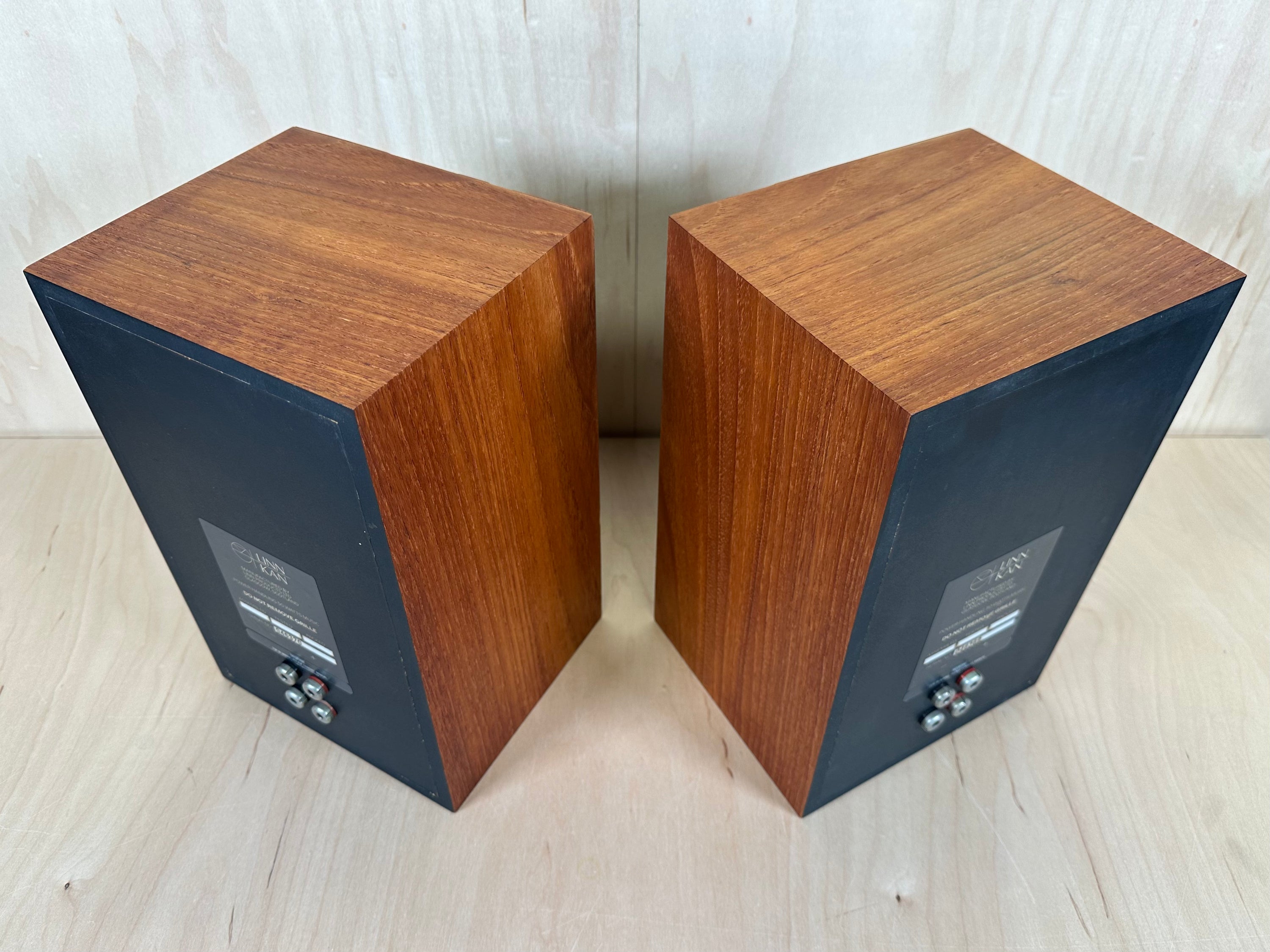 Linn Kan Speakers Bi-Wireable w/Consecutive Serial Numbers