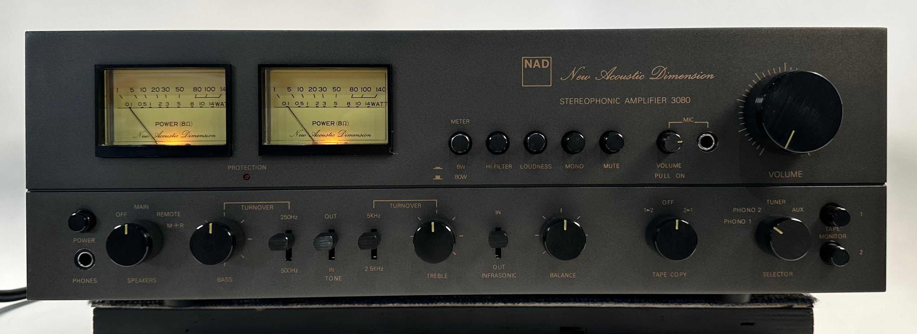 NAD New Acoustic Dimension Stereophonic Amplifier 3080