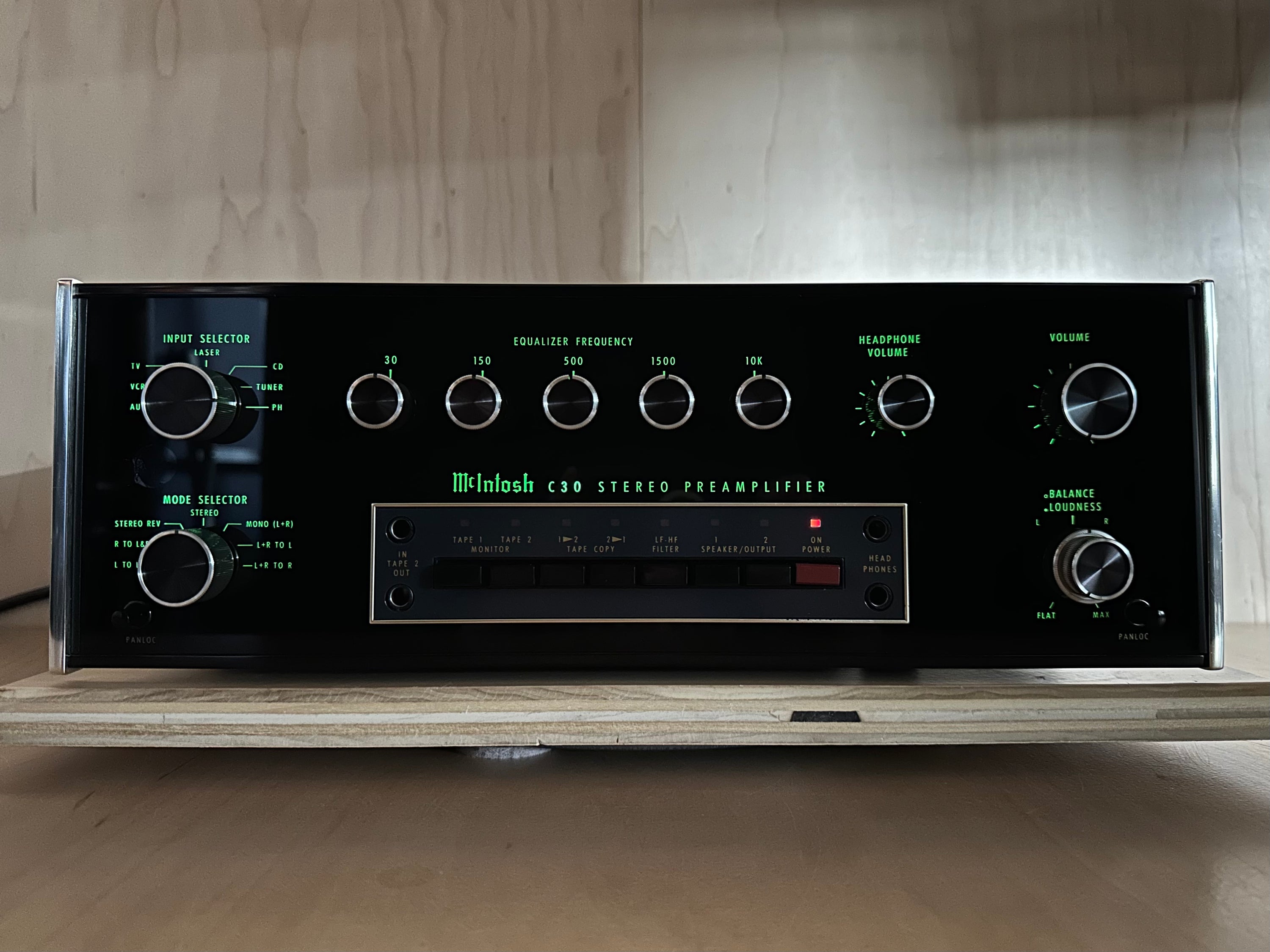 McIntosh C30 Stereo Preamplifier w/New Factory Box