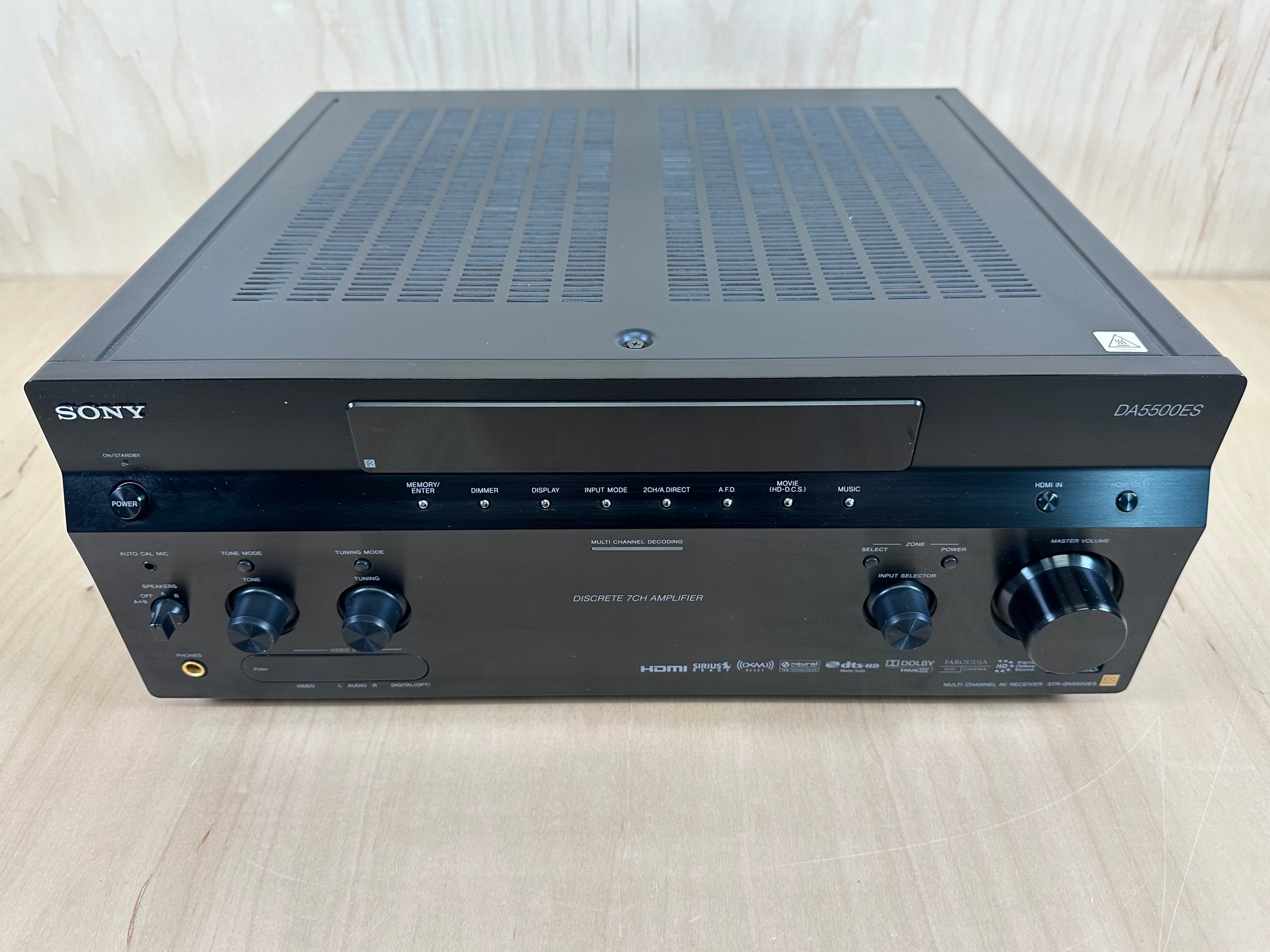 Sony STR-DA5500ES 7.1 Channel AV Receiver Bundle