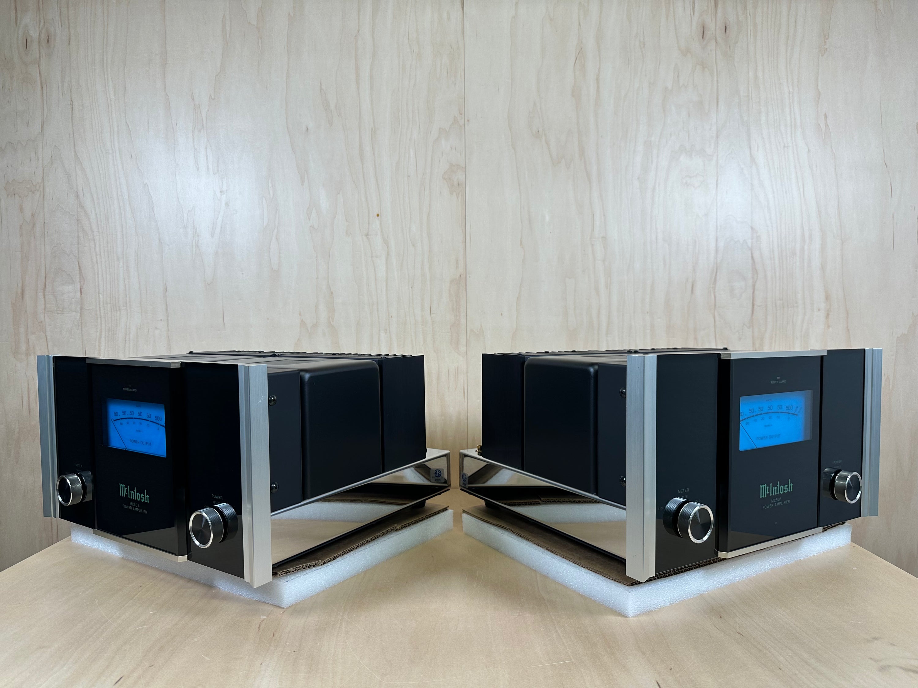 McIntosh MC501 Power Amplifiers (pair)
