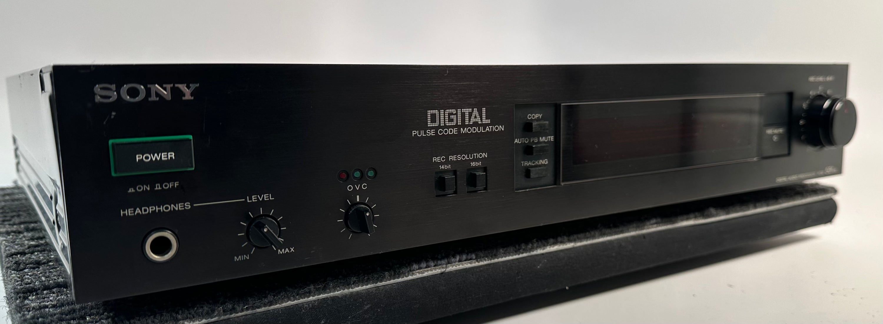 Sony PCM-501ES Digital Audio Processor