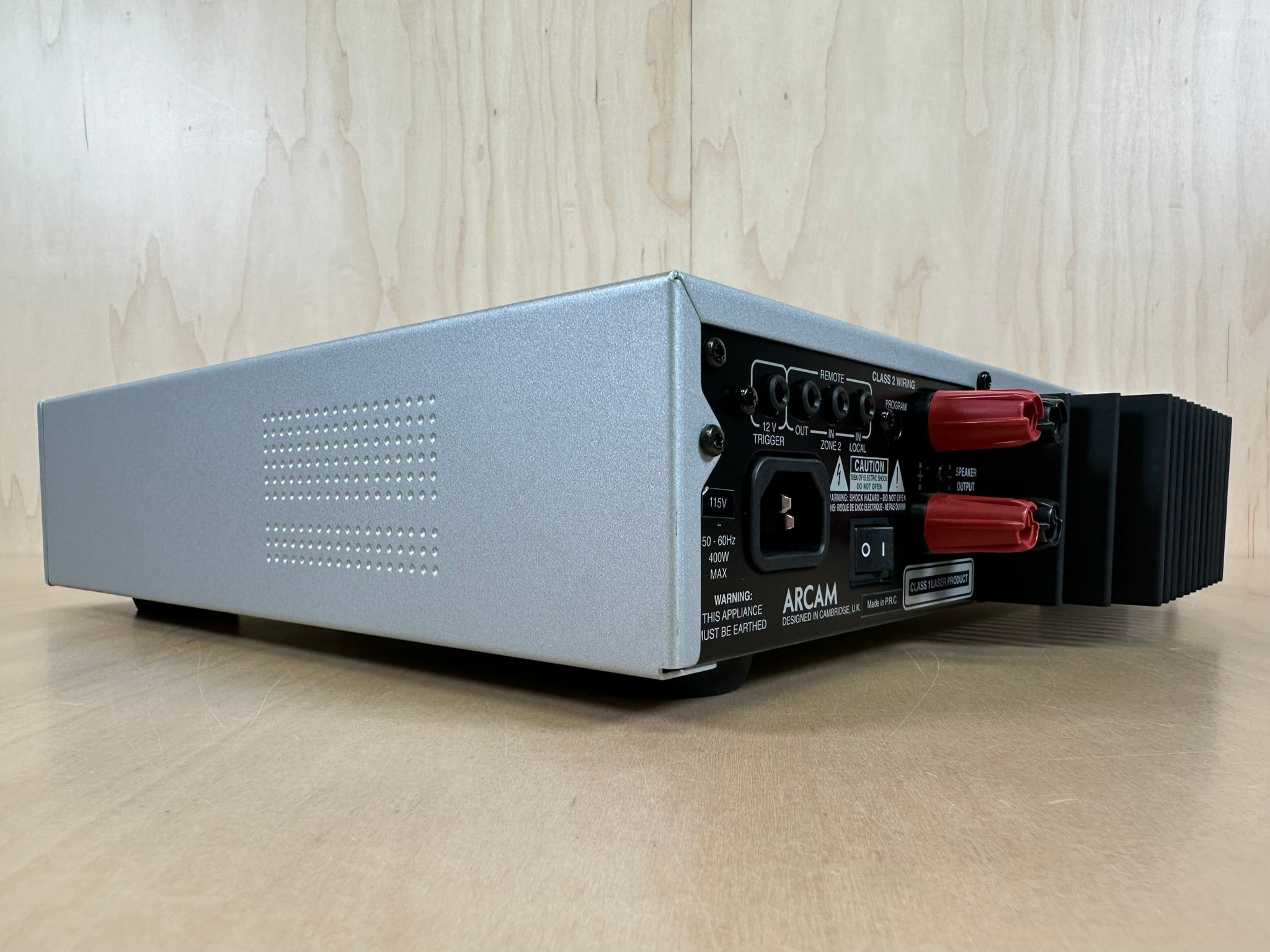 ARCAM Solo Music System AM/FM Receiver w/ Built in CD Player Orig Box