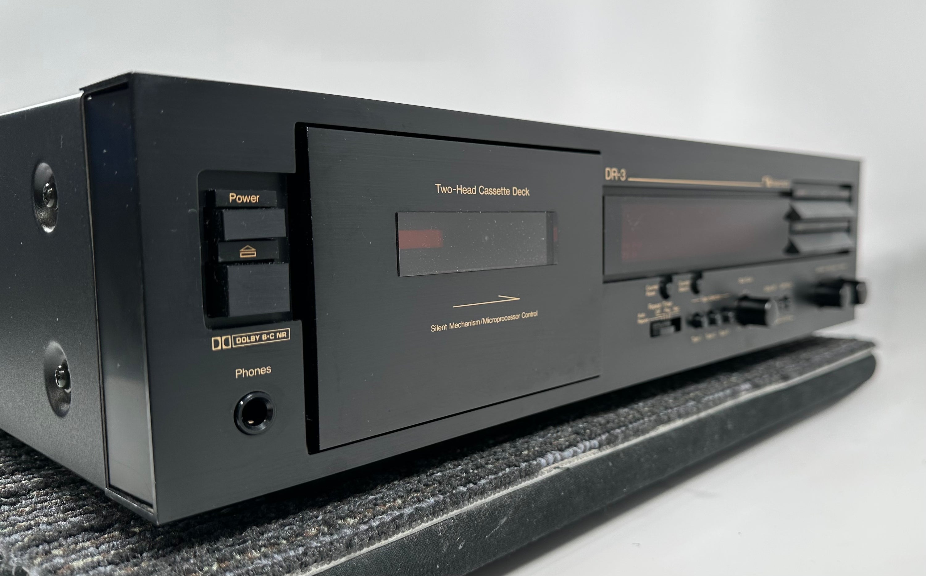 Nakamichi DR-3 Two Head Cassette Deck – Record Mart HiFi Nakamichi DR-3 Two Head Cassette Deck – Record Mart HiFi