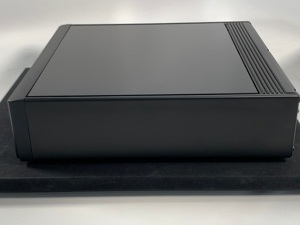Meridian 504 Stereo FM Tuner