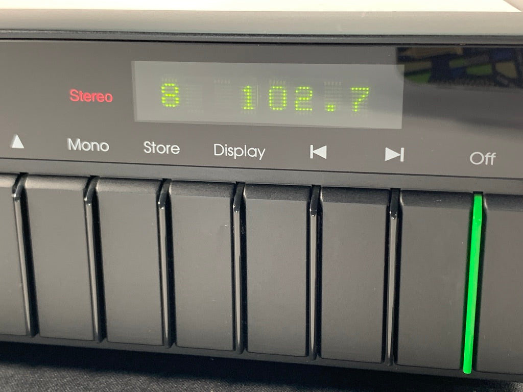 Meridian 504 Stereo FM Tuner