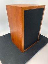 Load image into Gallery viewer, Linn Kan Speaker (Single speaker)