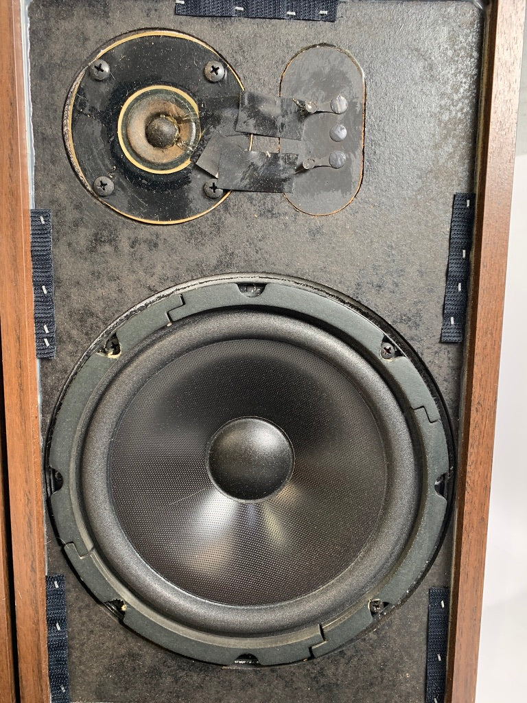 ACOUSTIC RESEARCH AR7 SPEAKERS