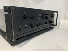 Load image into Gallery viewer, SANSUI AU-517 INTEGRATED AMP W/ORIGINAL RACK HANDLES