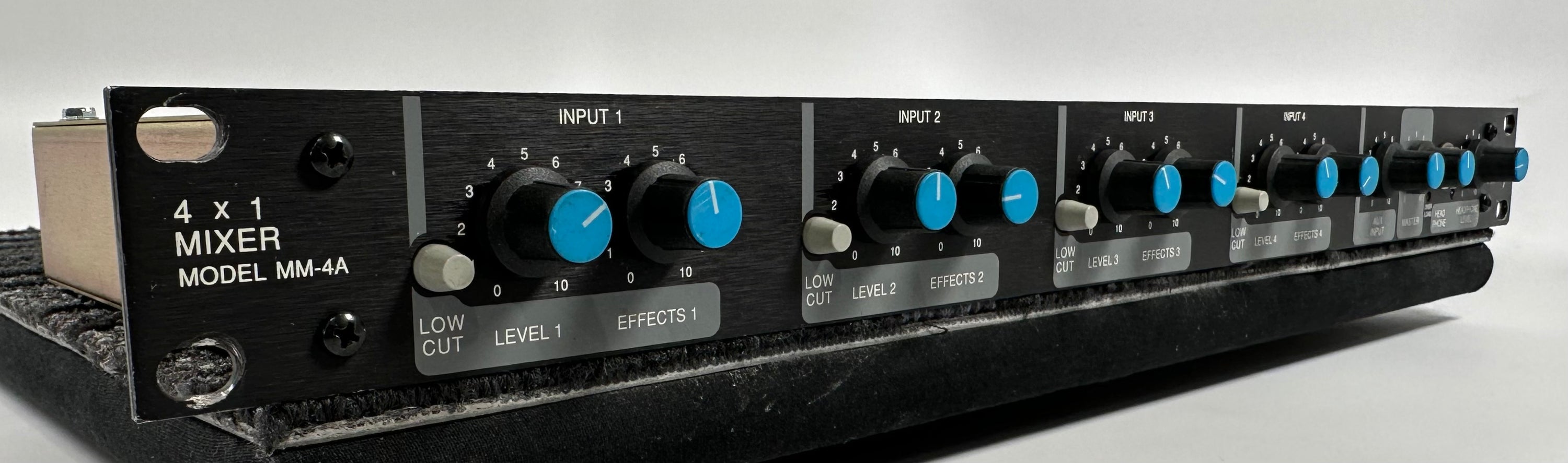 Furman Model MM-4A 4x1 Mixer