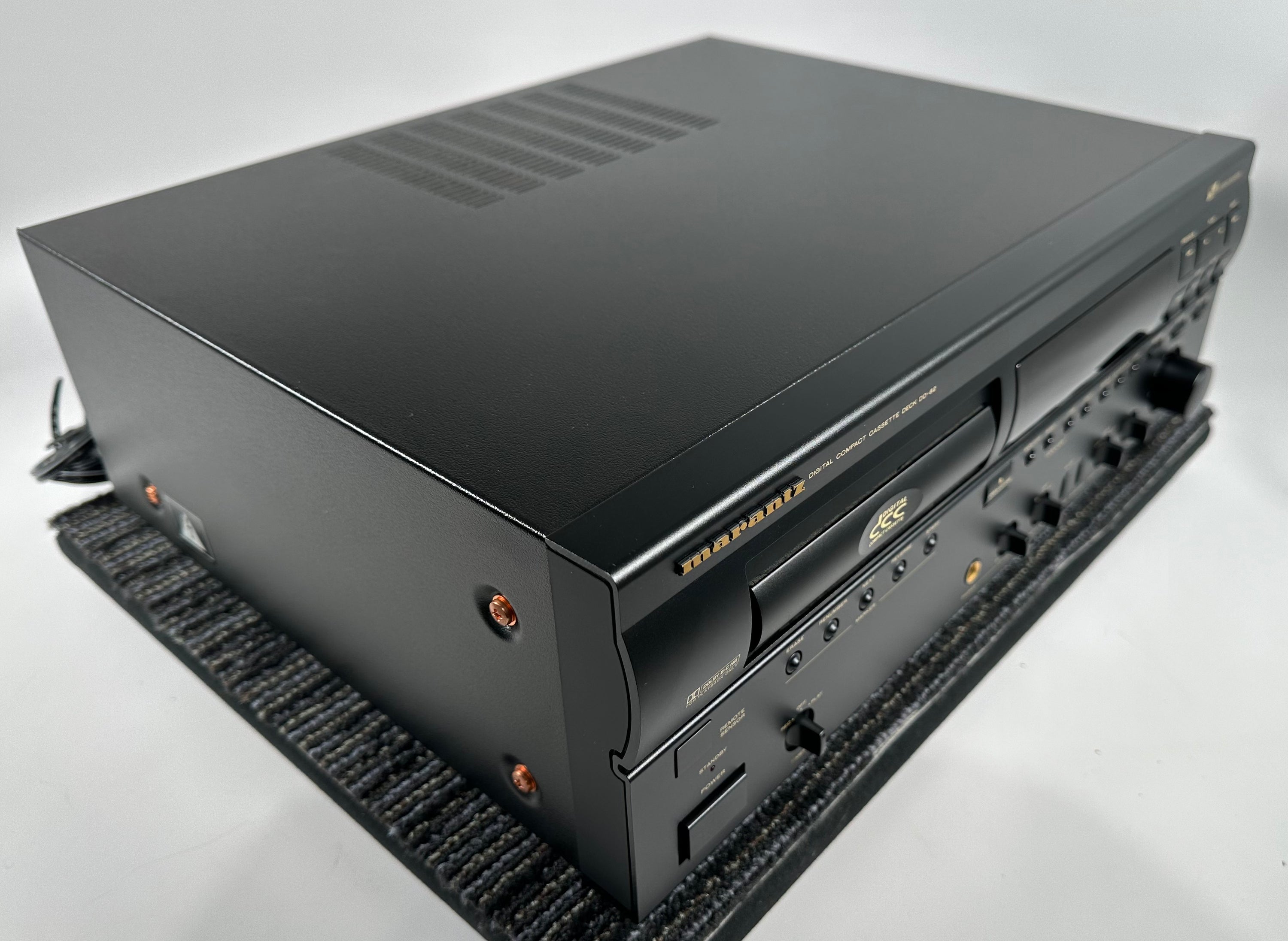 Marantz DD-82 Digital Compact Cassette Deck w/Remote