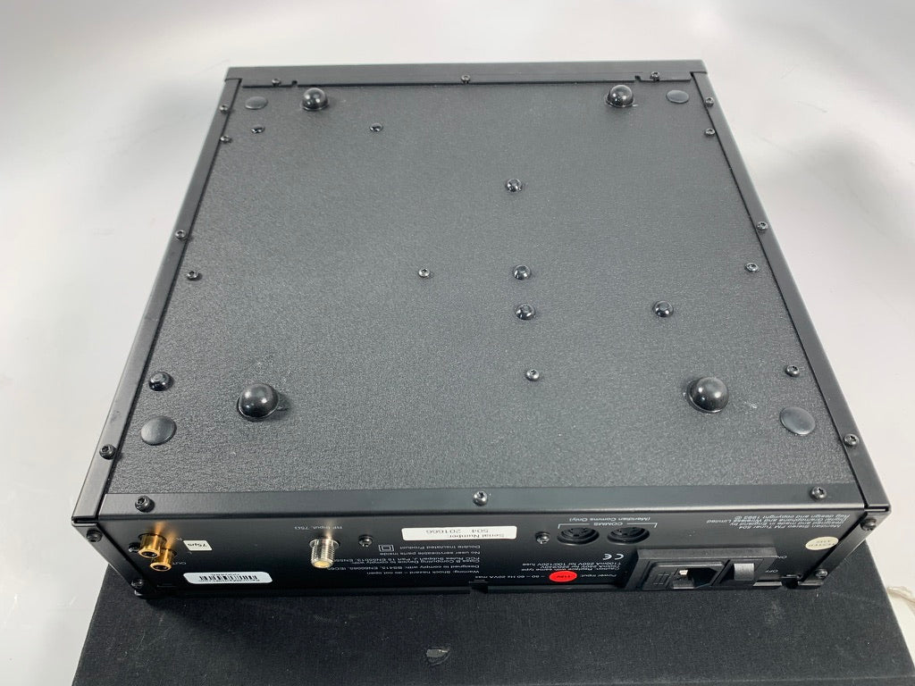 Meridian 504 Stereo FM Tuner