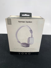 Load image into Gallery viewer, HARMON KARDON SOHO WIRED HEADPHONES IN WHITE