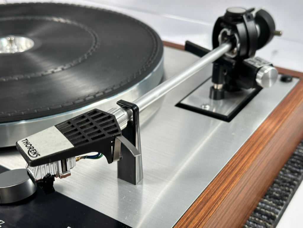 Thorens TD 160 Turntable w/Shure V15 Type III Cartridge – Record