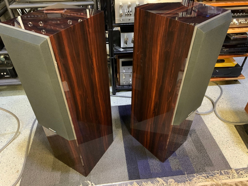 Energy C-4 Tower Speakers w/ Original Boxes