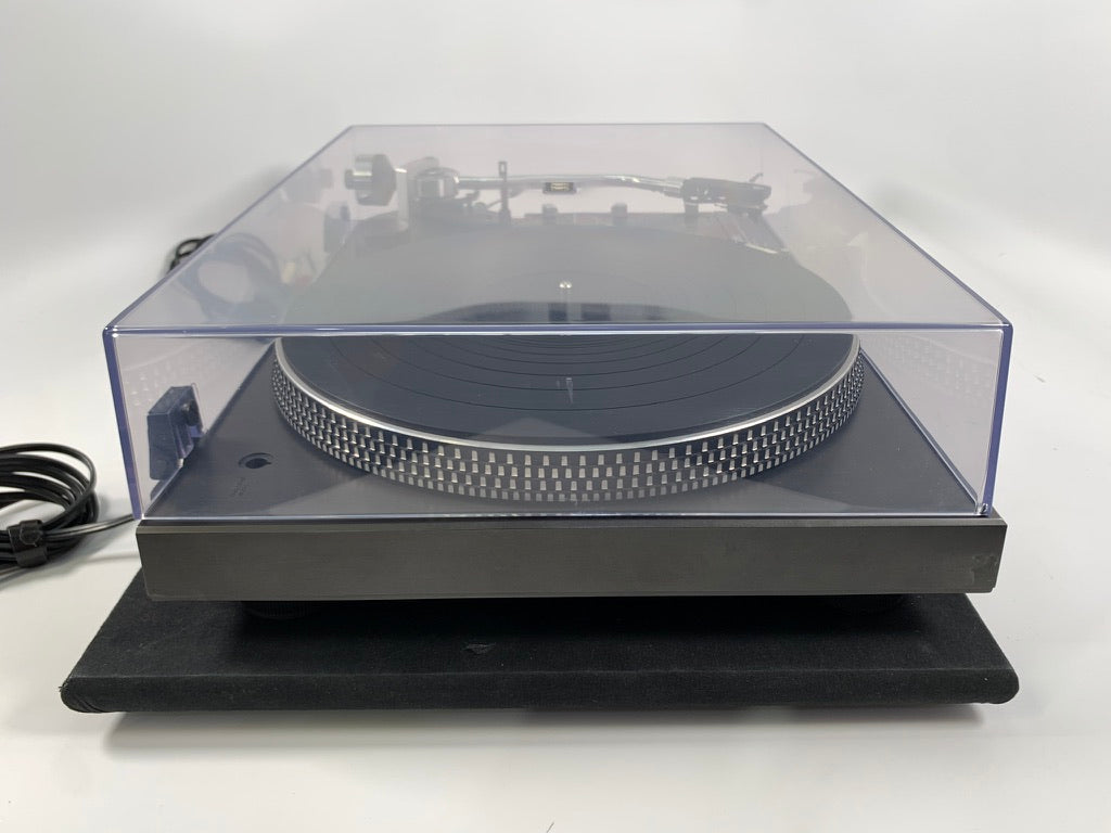 TECHNICS SL-1900 AUTOMATIC DD TURNTABLE W/SHURE CARTRIDGE & N97HE STYLUS