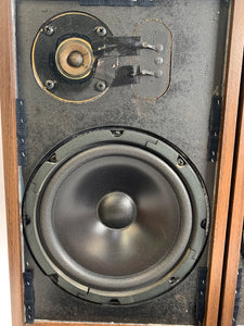 ACOUSTIC RESEARCH AR7 SPEAKERS