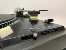 Load image into Gallery viewer, TECHNICS SL-1900 AUTOMATIC DD TURNTABLE W/SHURE M97 CARTRIDGE &amp; N97HE STYLUS