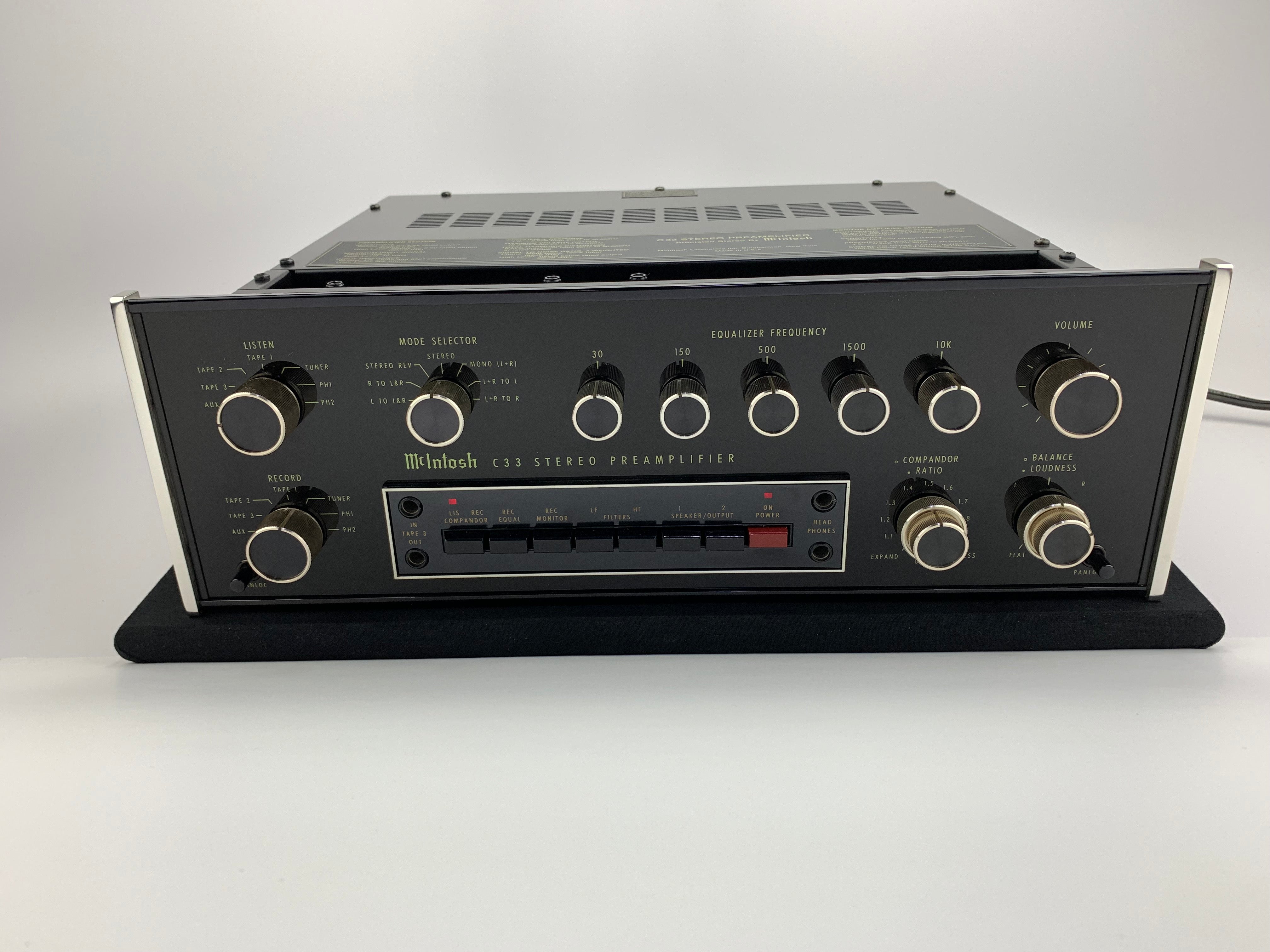 MCINTOSH C33 PREAMP – Record Mart HiFi