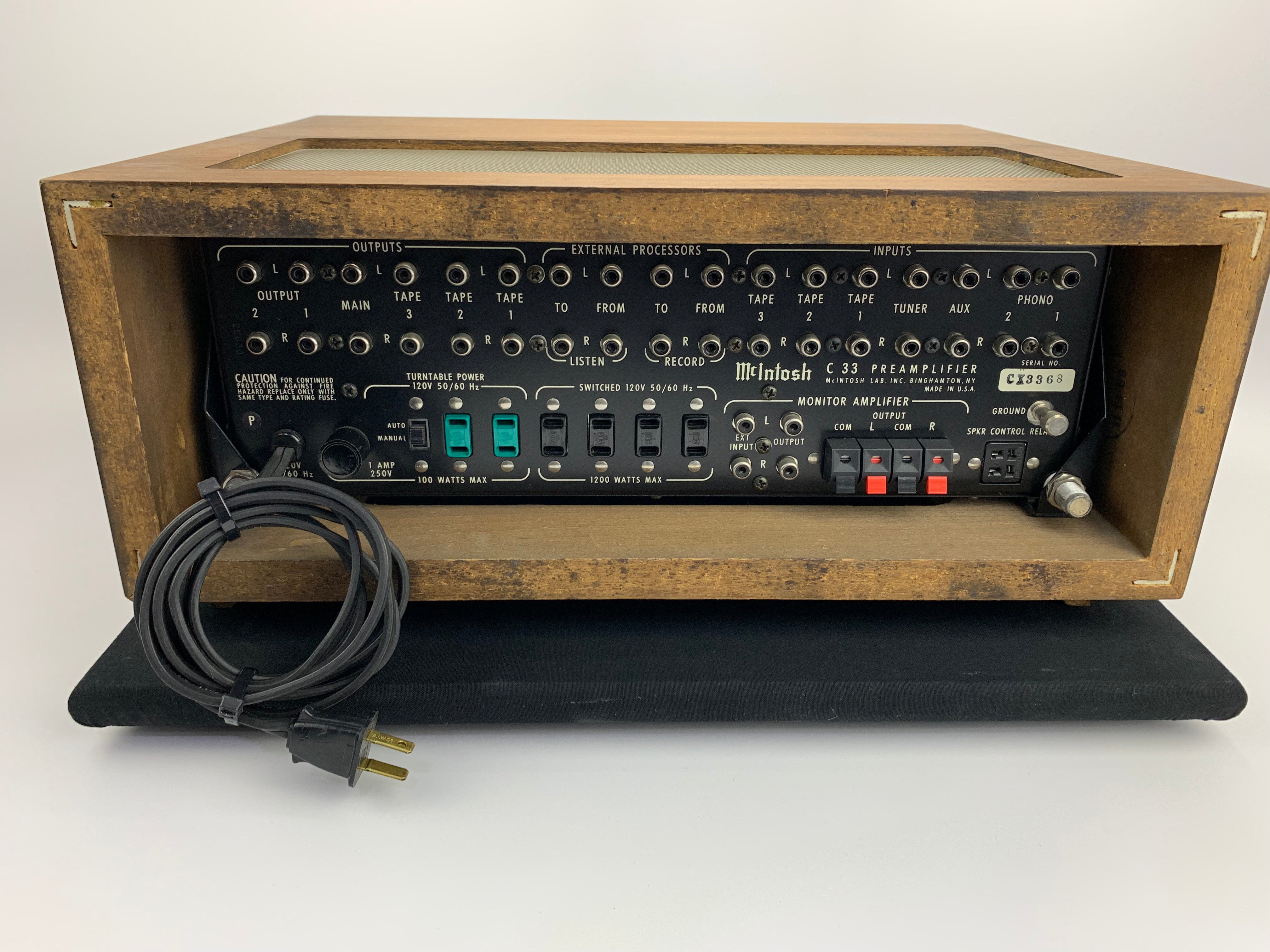 MCINTOSH C33 PREAMP – Record Mart HiFi