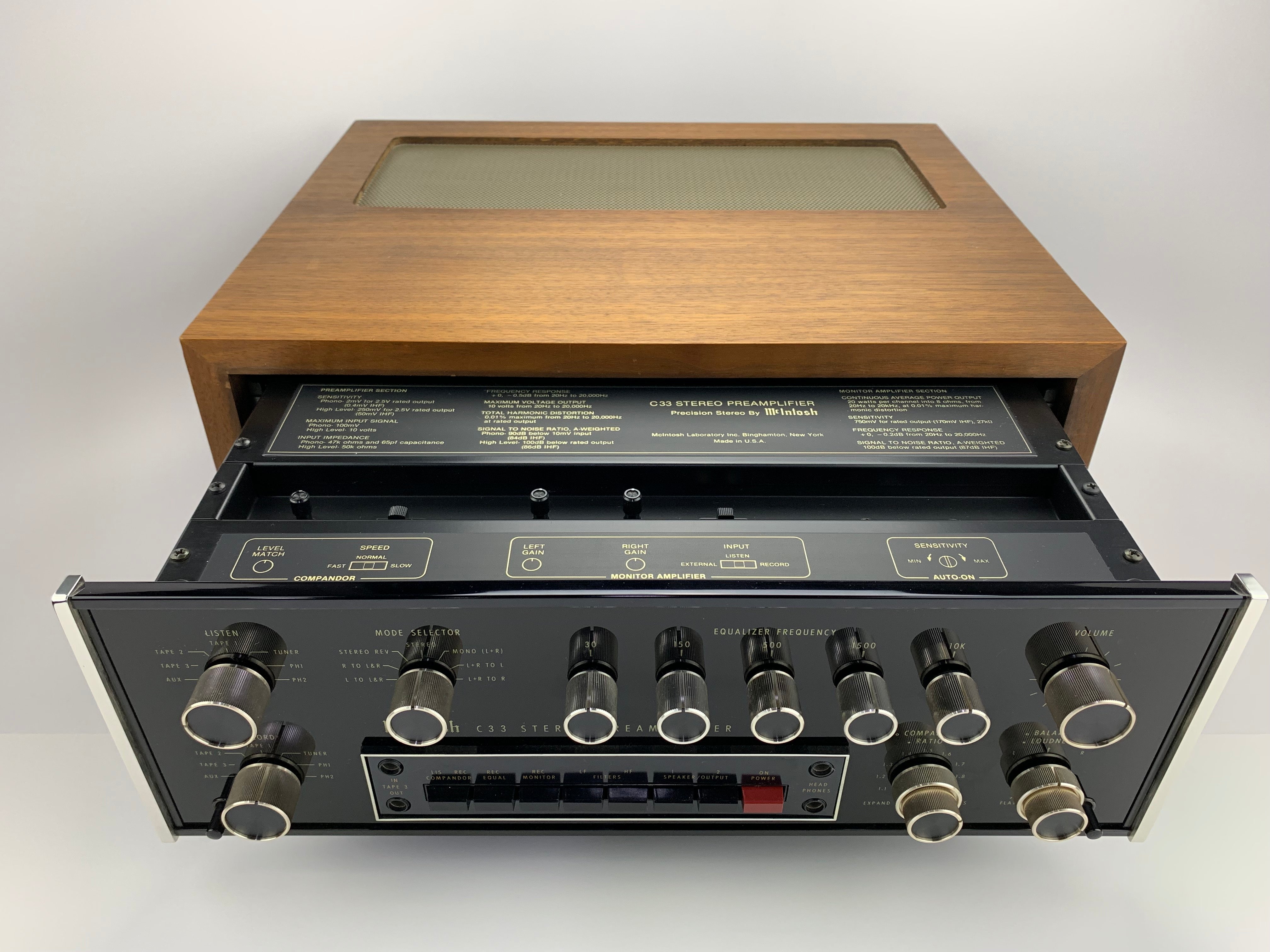 アンプ mcintosh c33 McIntosh C33 2-Channel Solid State Preamplifier