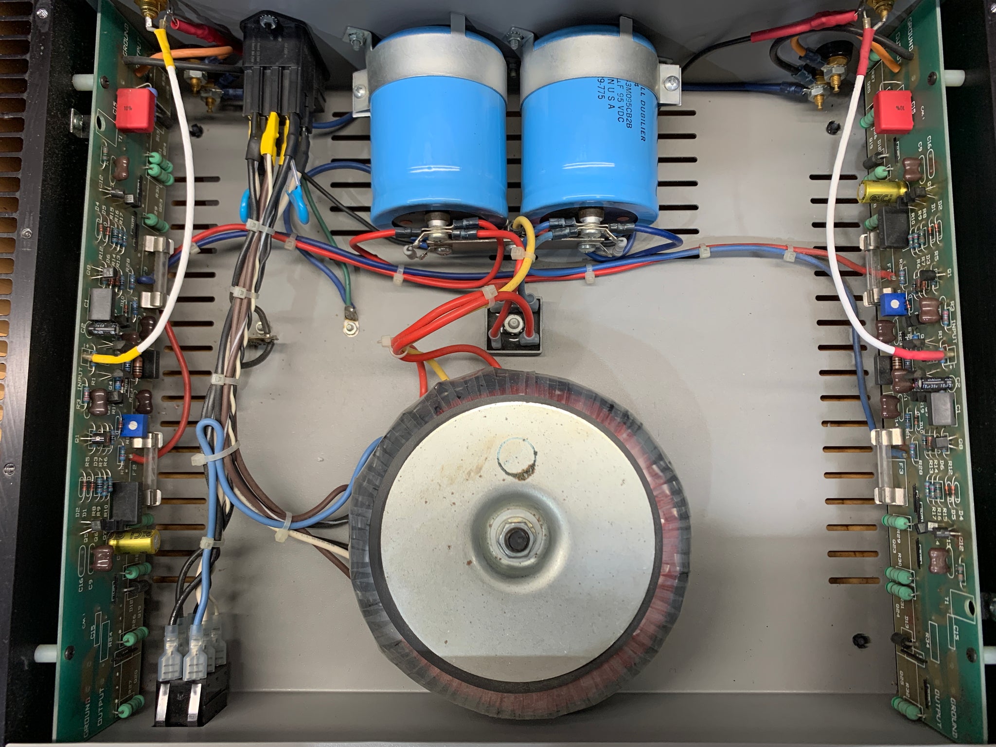 Acurus A250 Power Amplifier – Record Mart HiFi