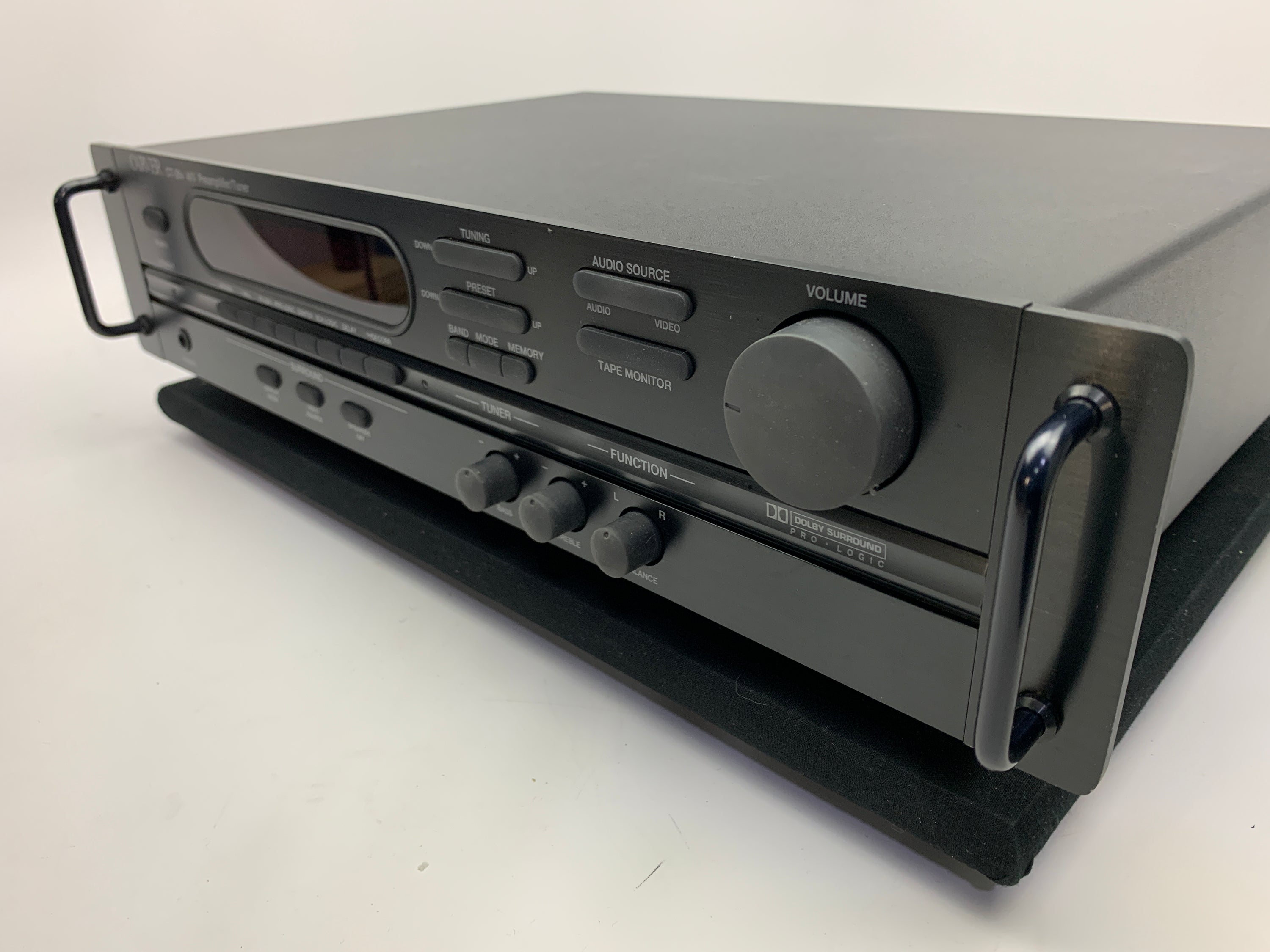 CARVER CT-26V A/V PREAMP TUNER