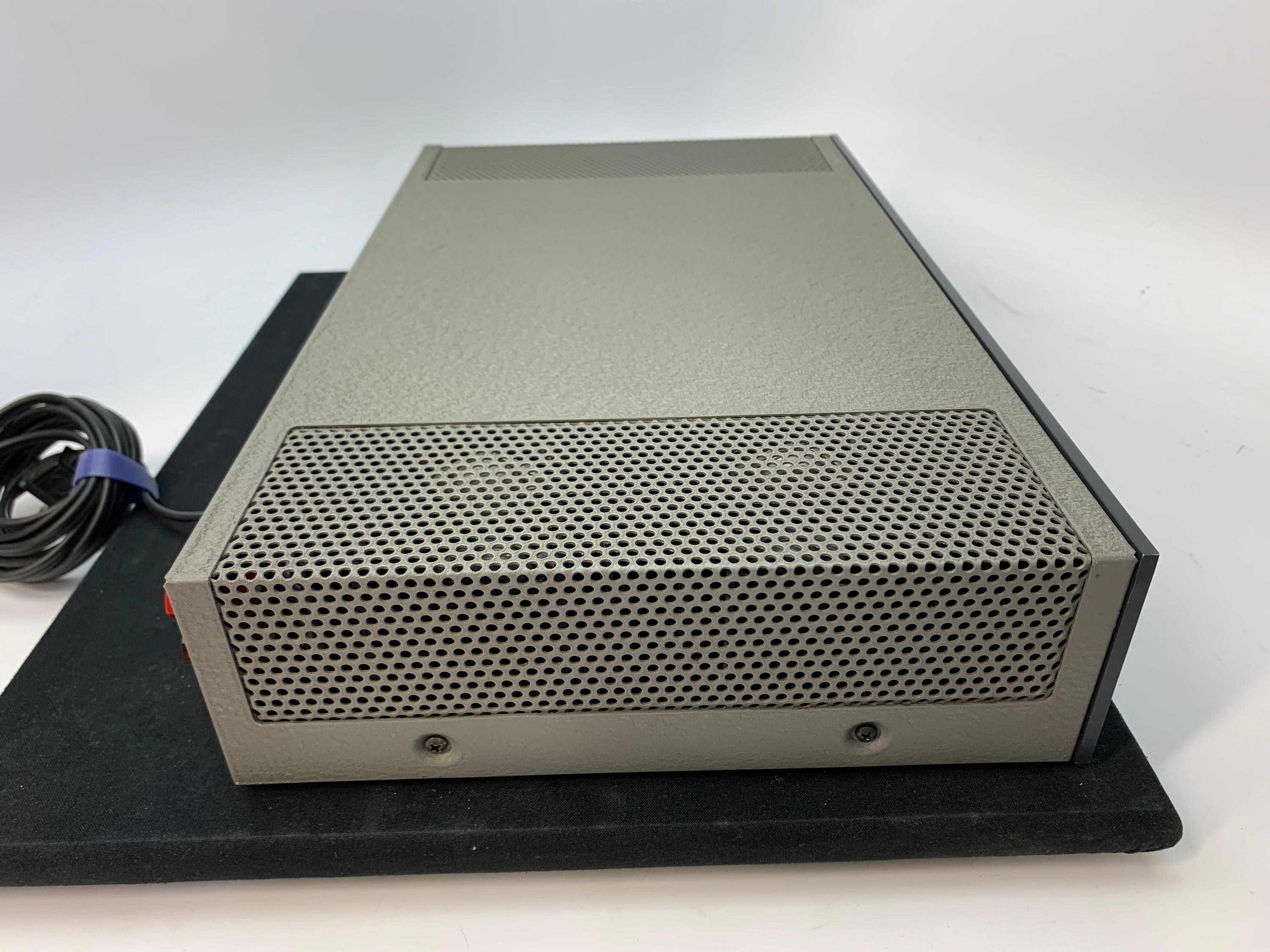 APT CORPORATION POWER AMPLIFIER 1