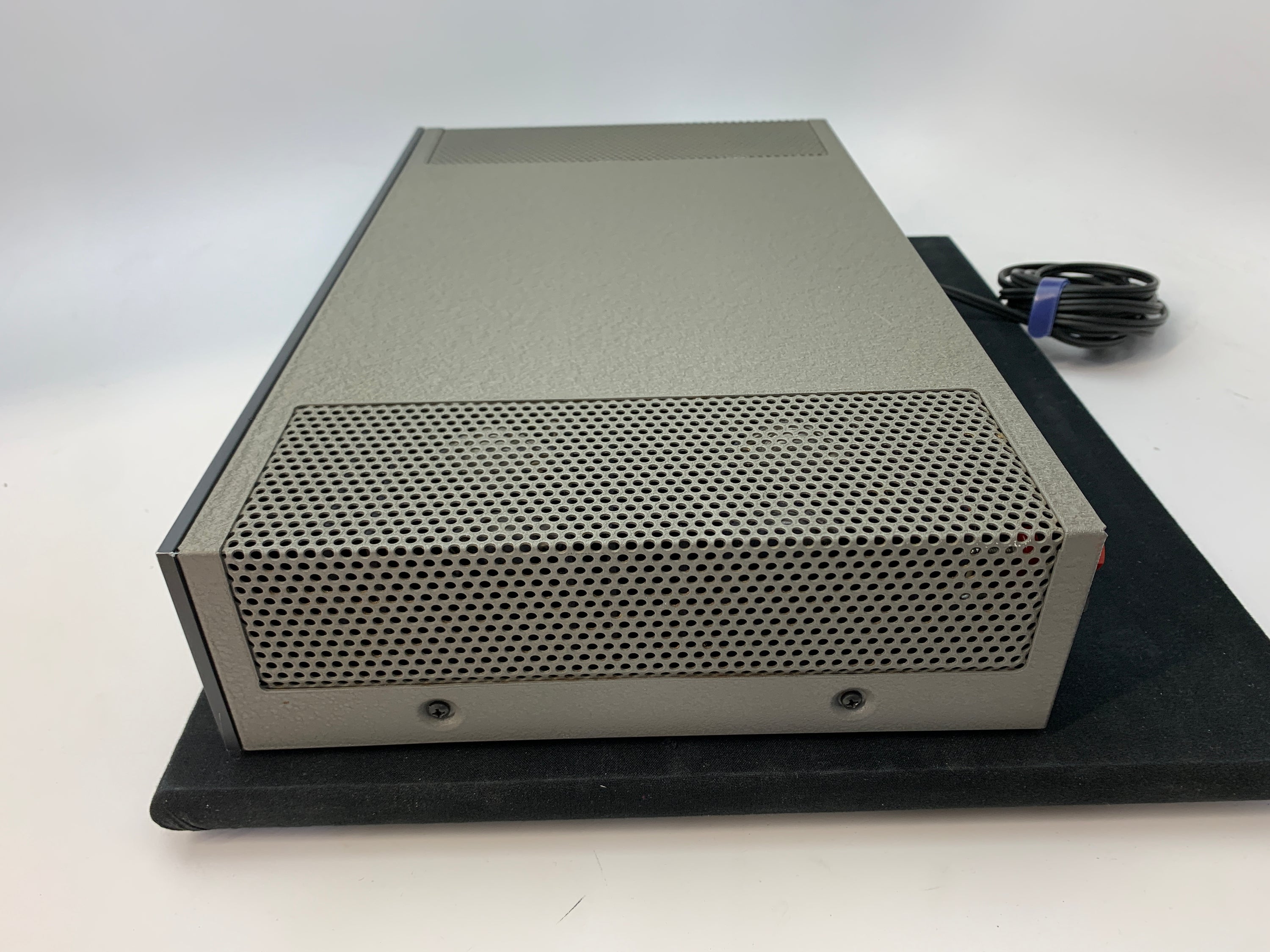 APT CORPORATION POWER AMPLIFIER 1