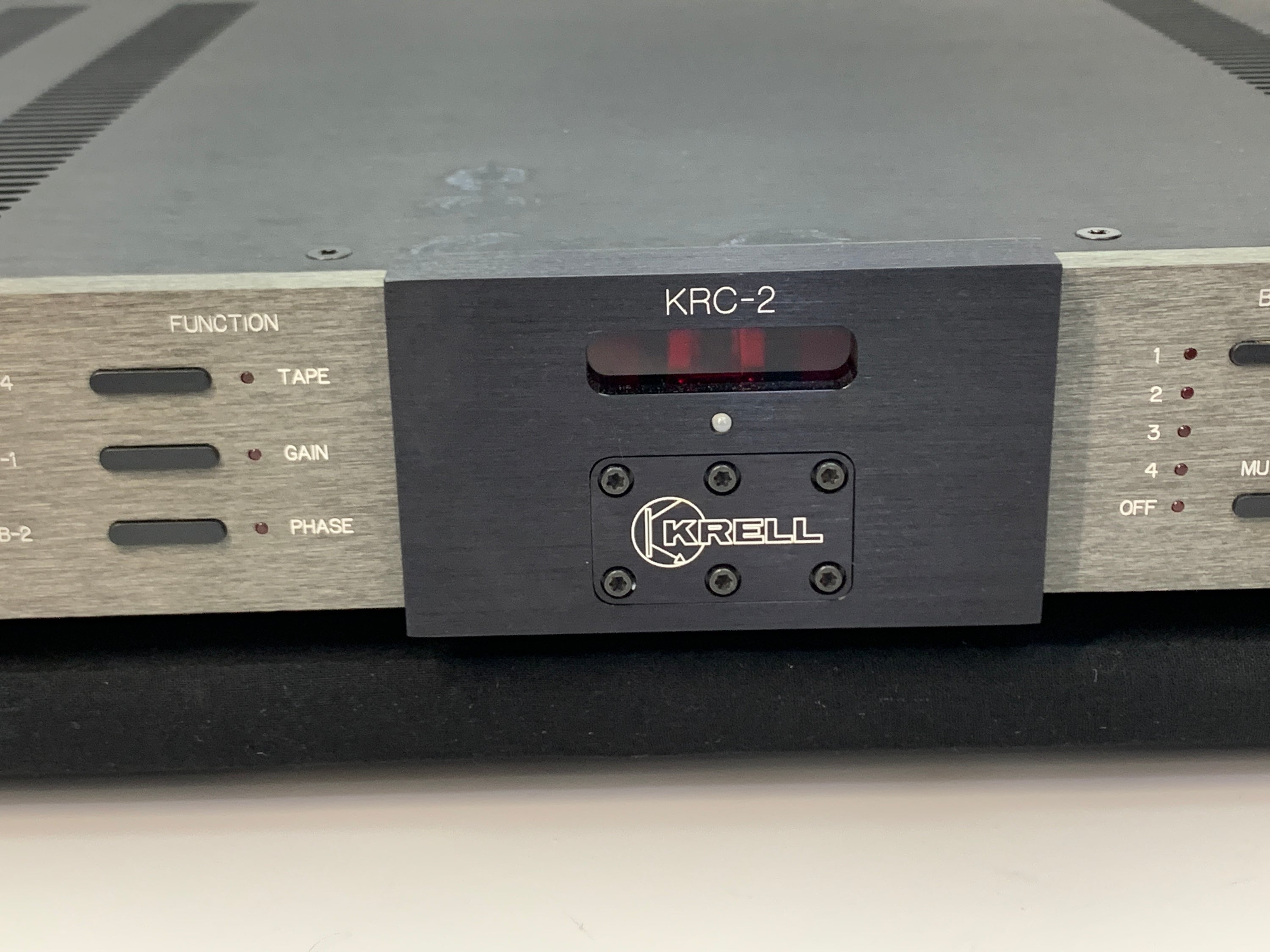 KRELL KRC-2 LINE STAGE PREAMP W/REMOTE