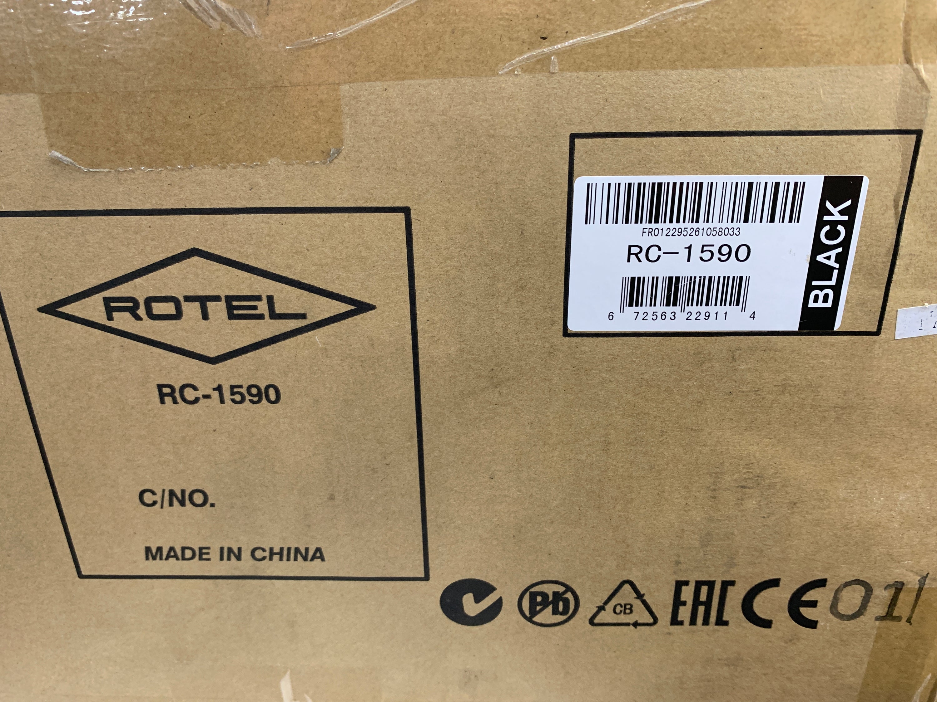 ROTEL RC-1590 STEREO PREAMPLIFIER W/PHONO PREAMP BLACK