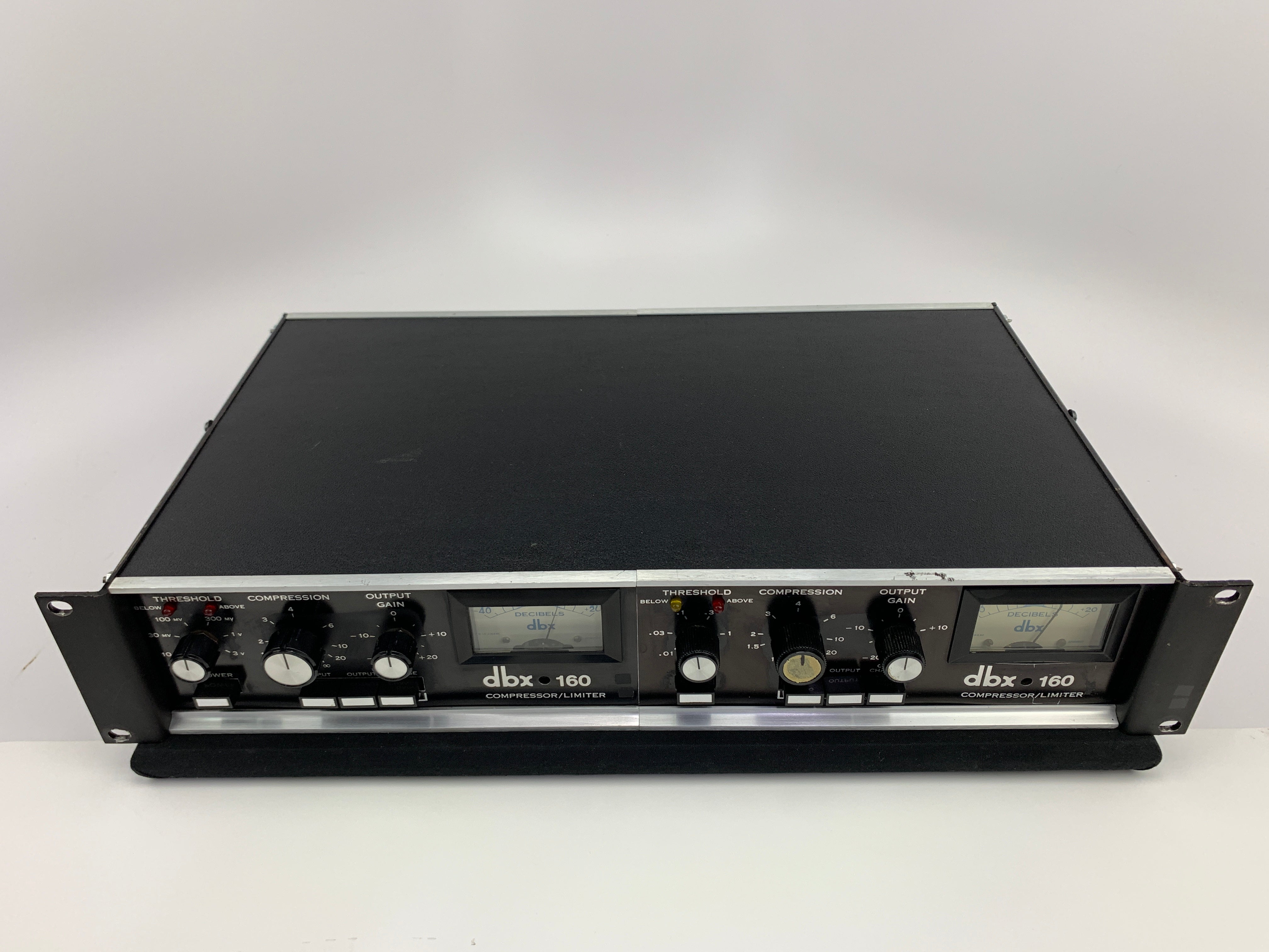 DBX 160 VU PAIR – Record Mart HiFi