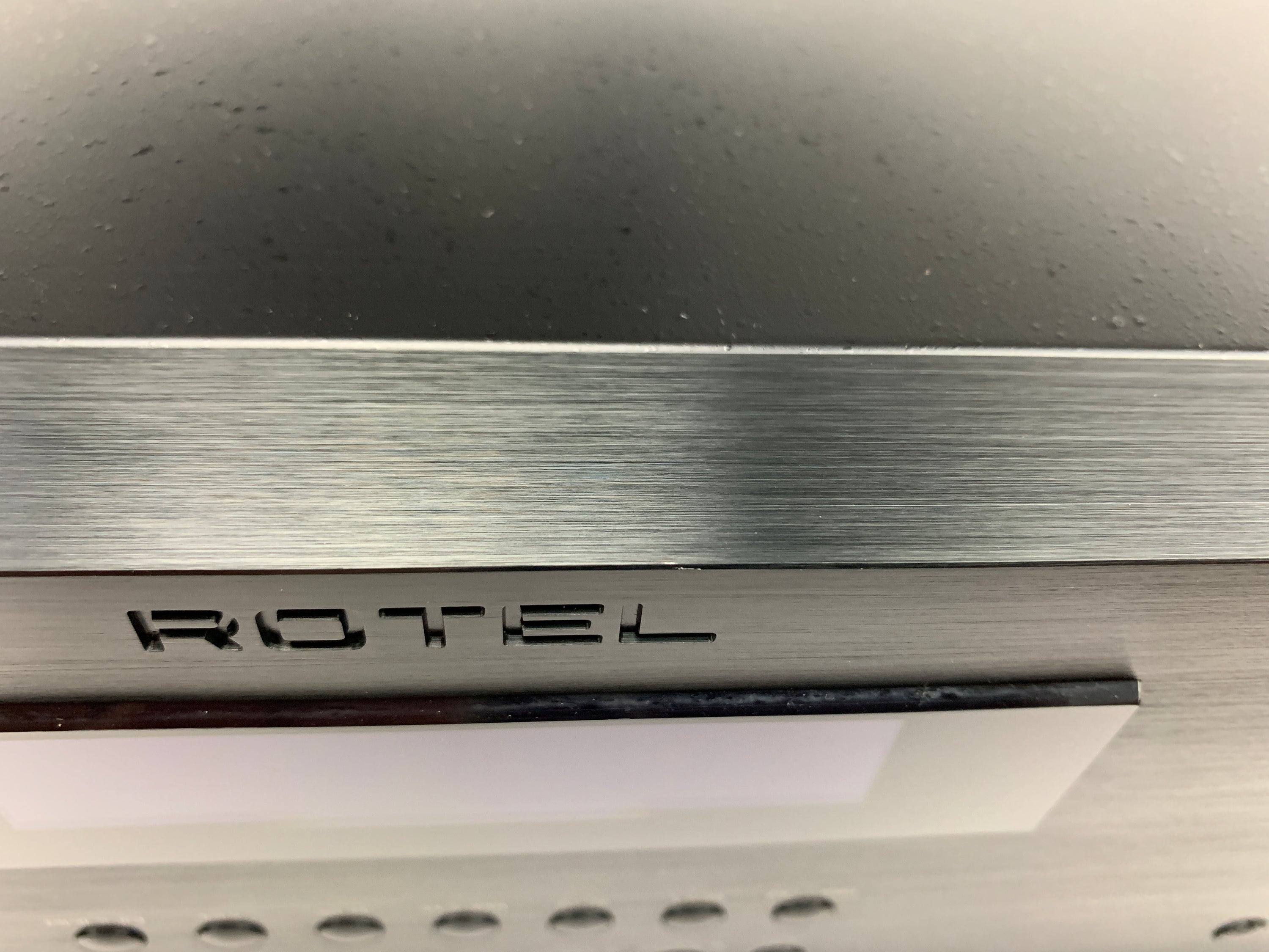 ROTEL RC-1590 STEREO PREAMPLIFIER W/PHONO PREAMP BLACK