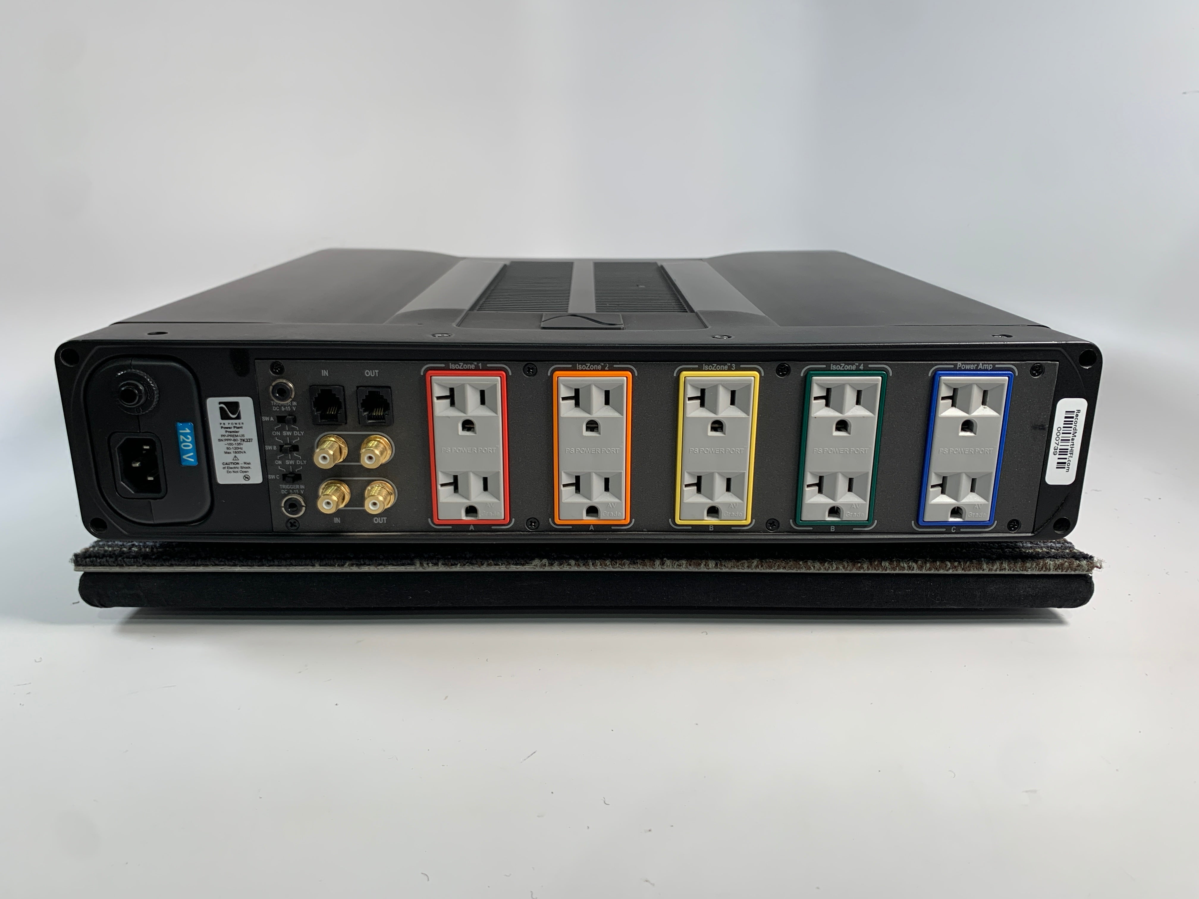 PS Audio Power Plant Premiere Power Regenerator w/Remote – Record