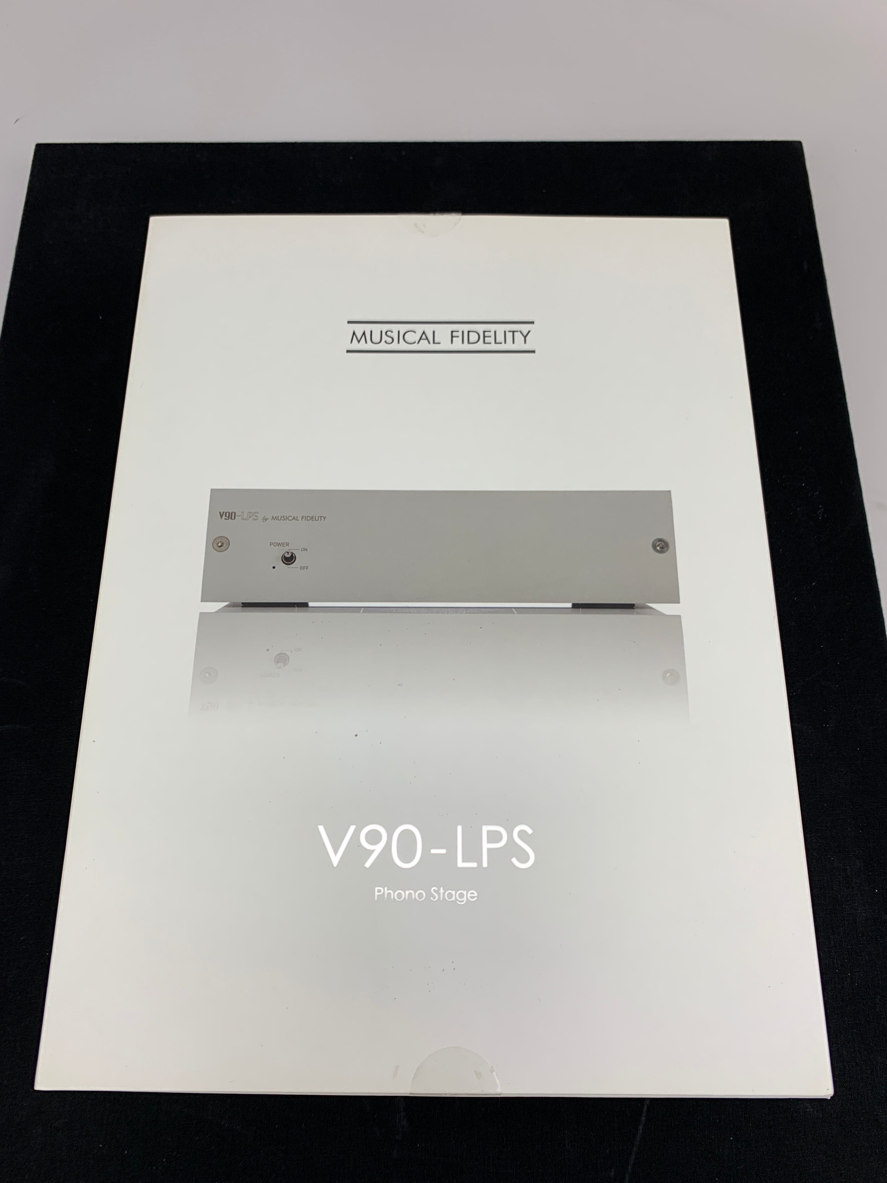 MUSICAL FIDELITY V90 LPS PREAMP