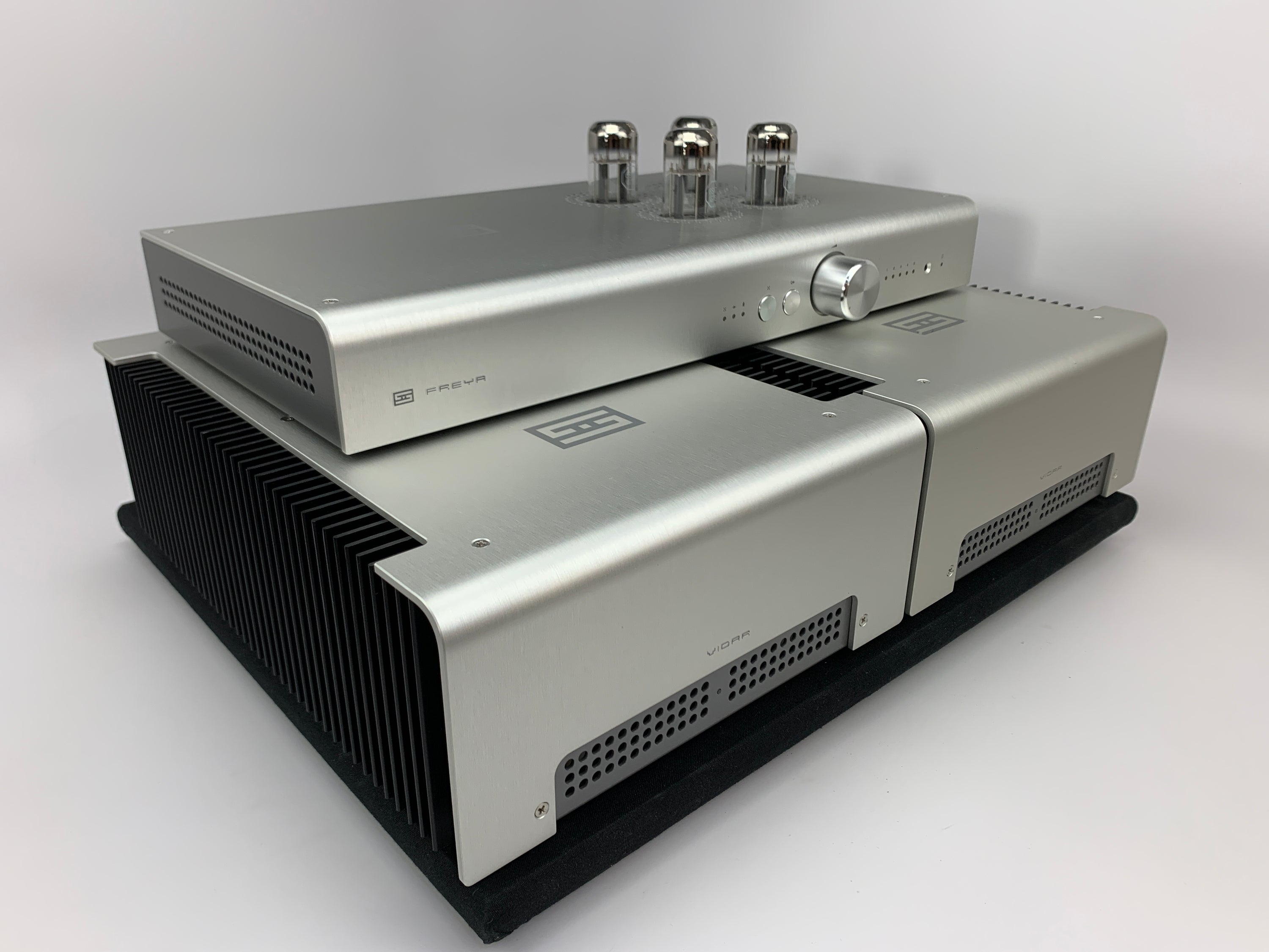 SCHIIT VIDAR STEREO/MONOBLOCK AMPLIFIER 2201263