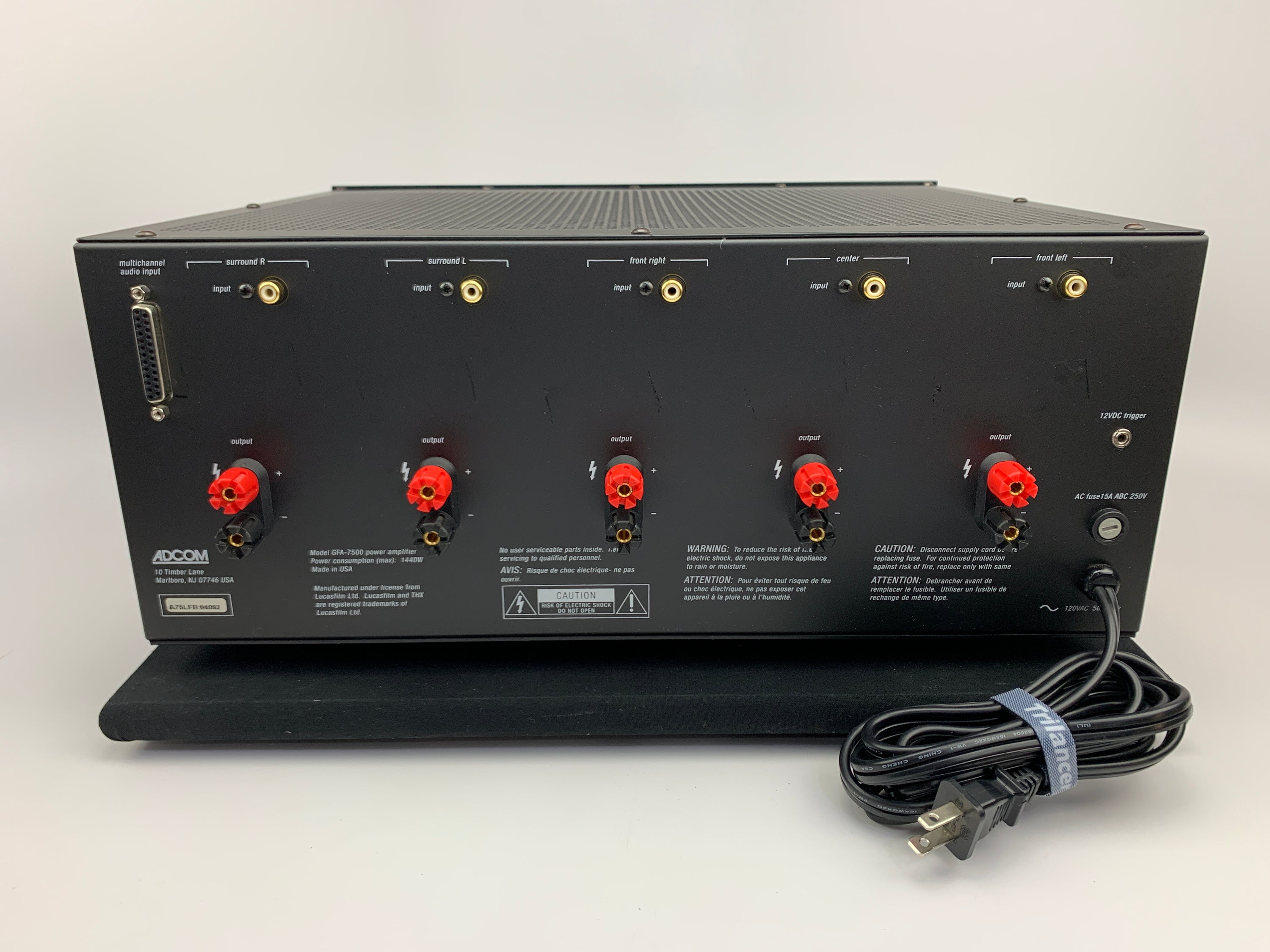 ADCOM GFA-7500 5 CHANNEL AMPLIFIER