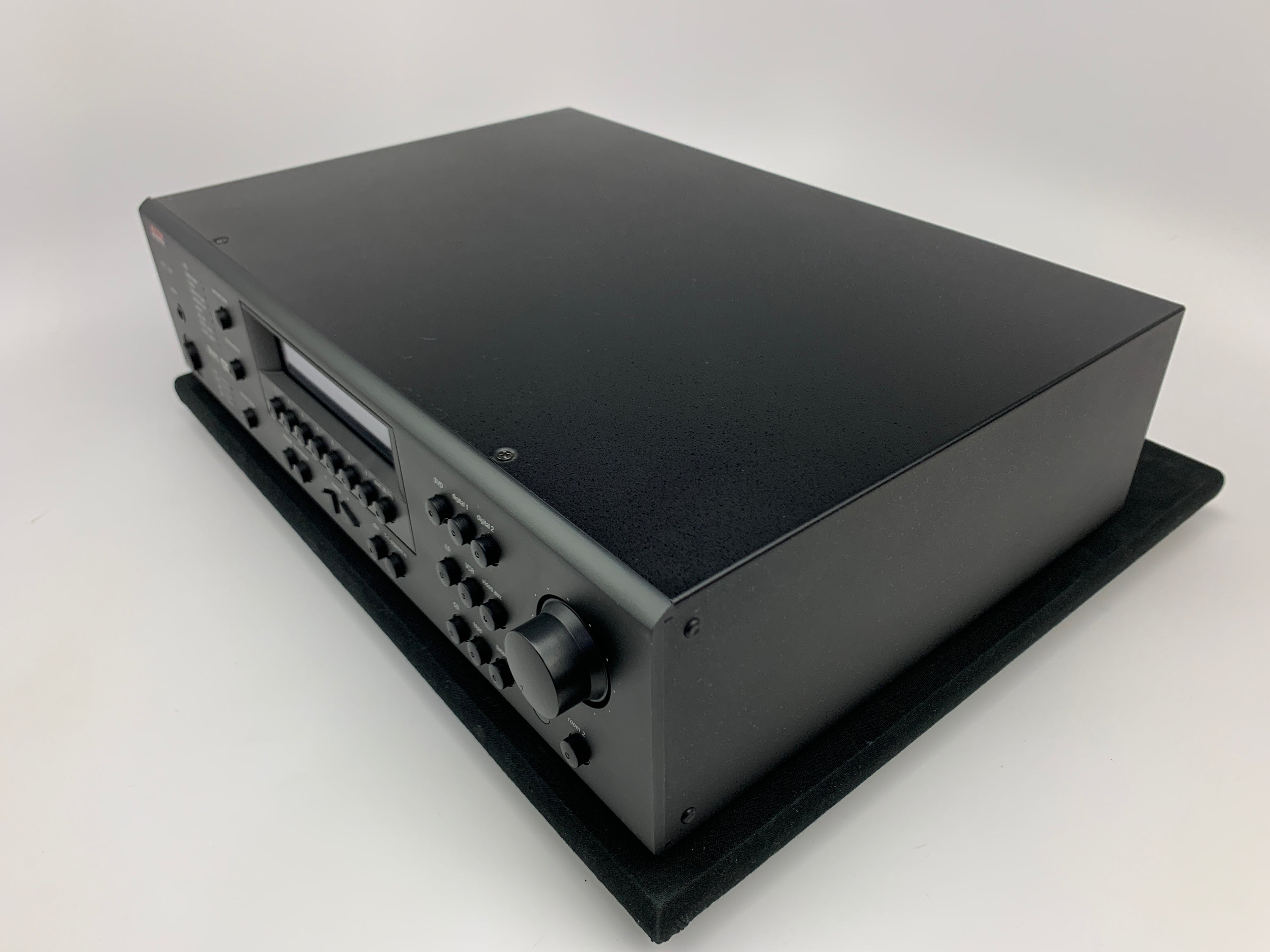 ADCOM GTP-760 5 CHANNEL TUNER PREAMPLIFIER