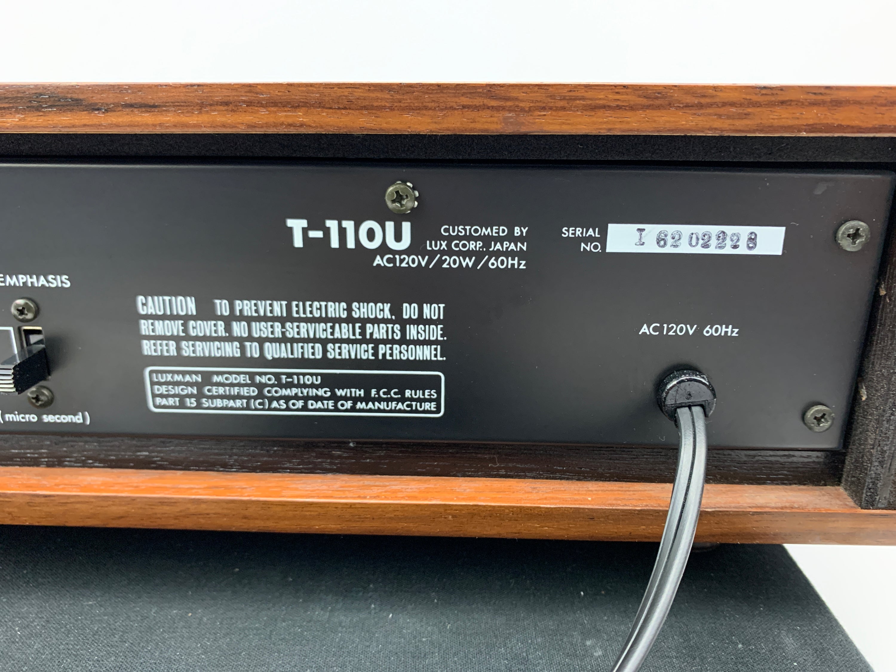 LUXMAN T-110 FM TUNER