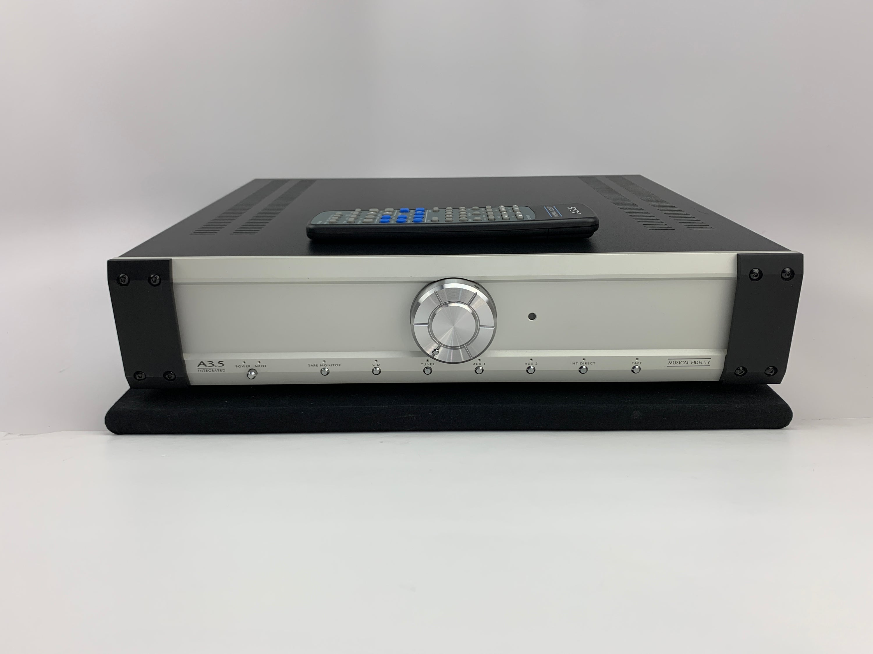 MUSICAL FIDELITY A3.5 INTEGRATED AMPLIFIER