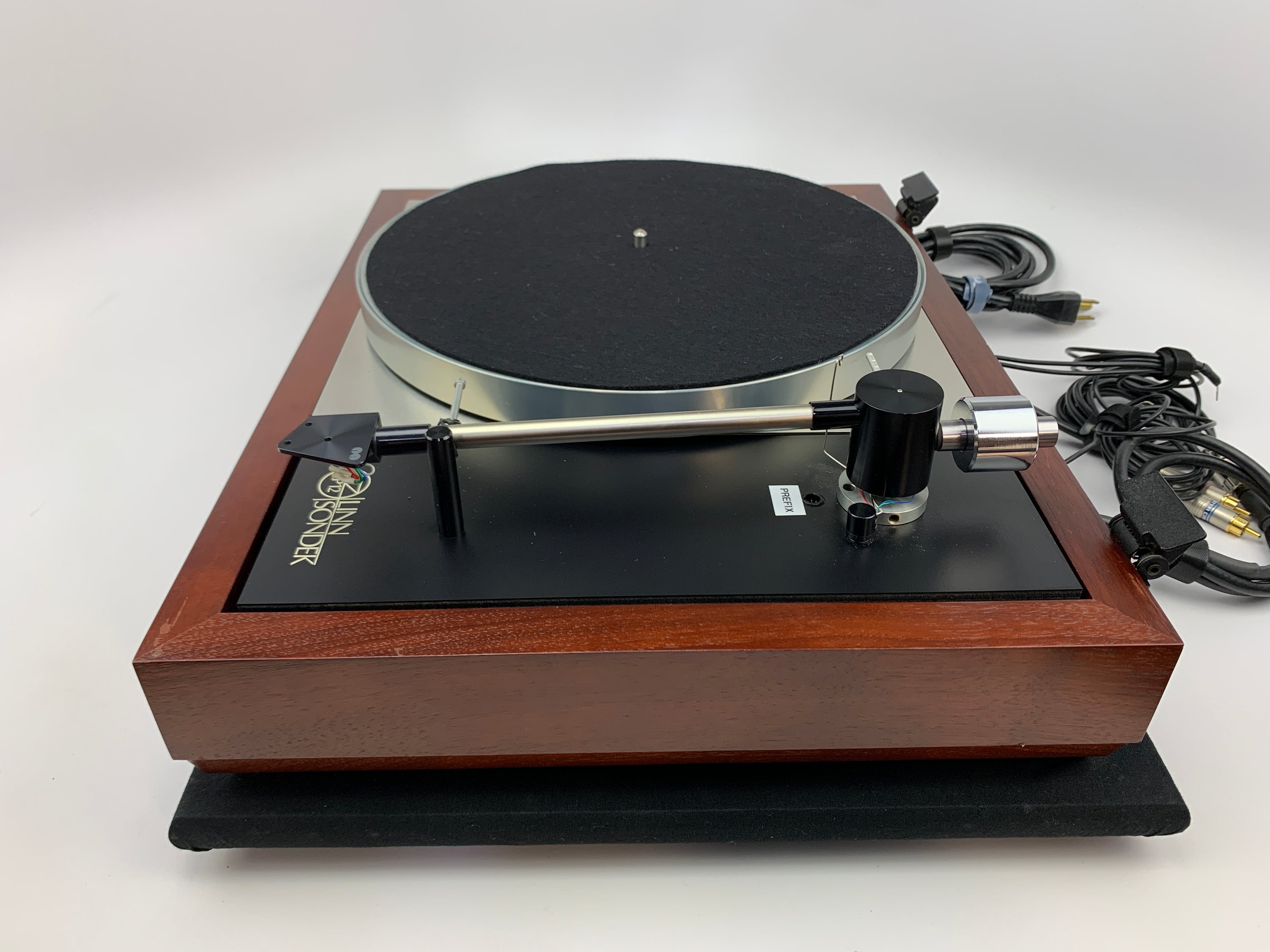 LINN SONDEK LP12 25TH ANNIVERSARY EDITION W/NAIM AUDIO PREFIX PREAMP & NAIM ARO UNI PIVOT TONEARM AND HERCULES POWER SUPPLY