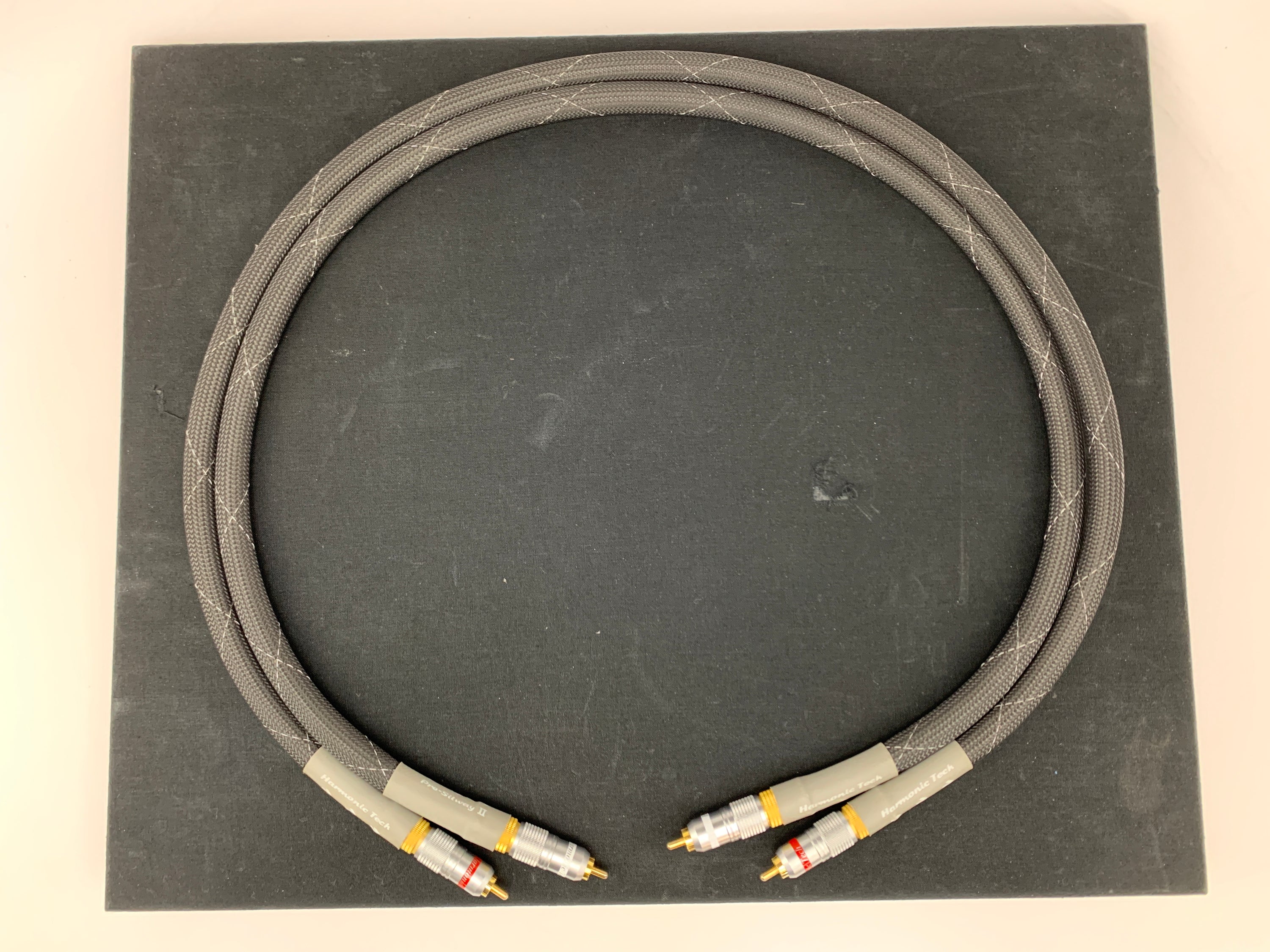 HARMONIC TECH PRO SILWAY II RCA CABLES 1 METER