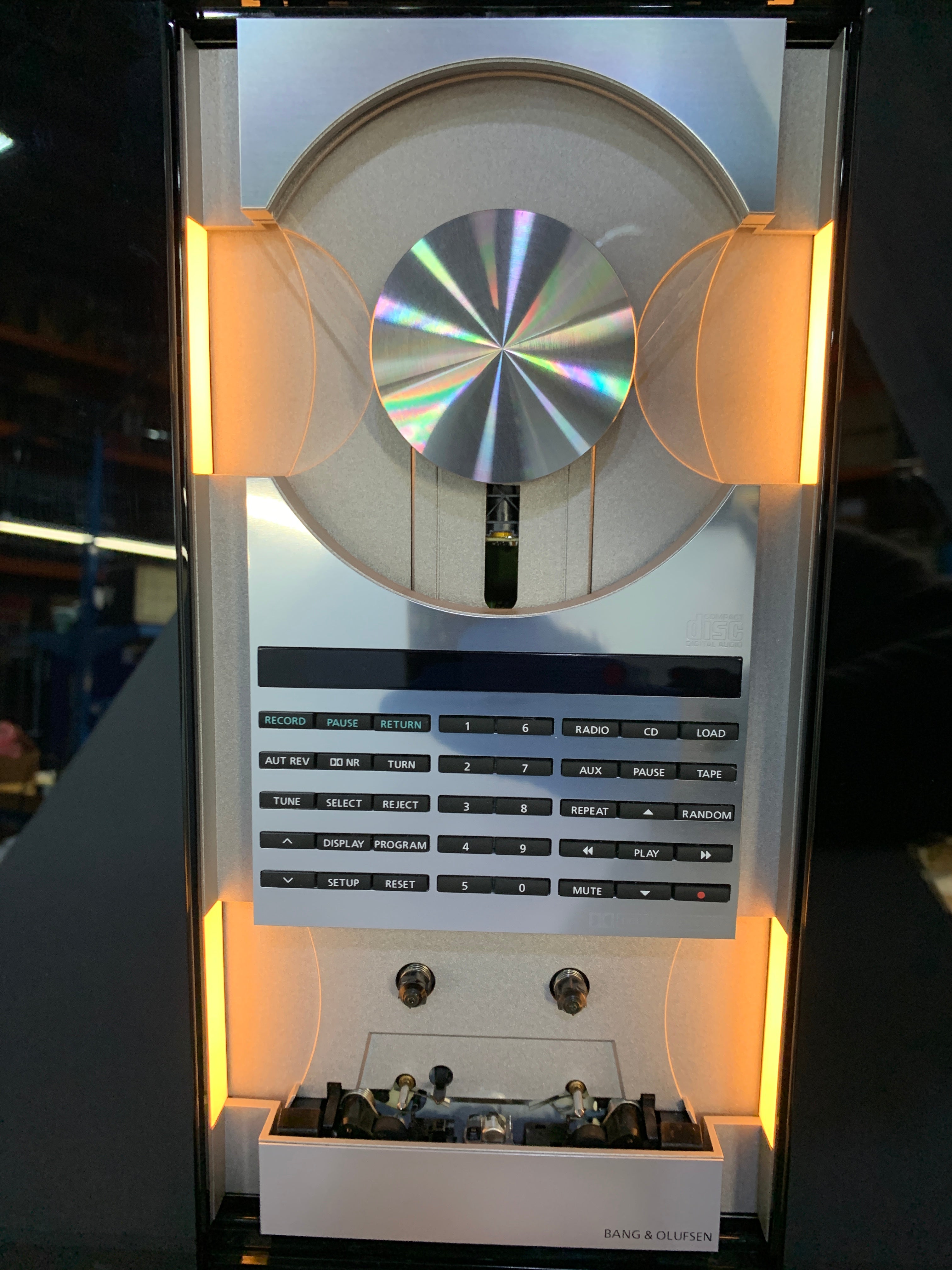 BANG & OLUFSEN BEOSOUND 4000 & BEOLAB 2500 SPEAKERS – Record Mart HiFi