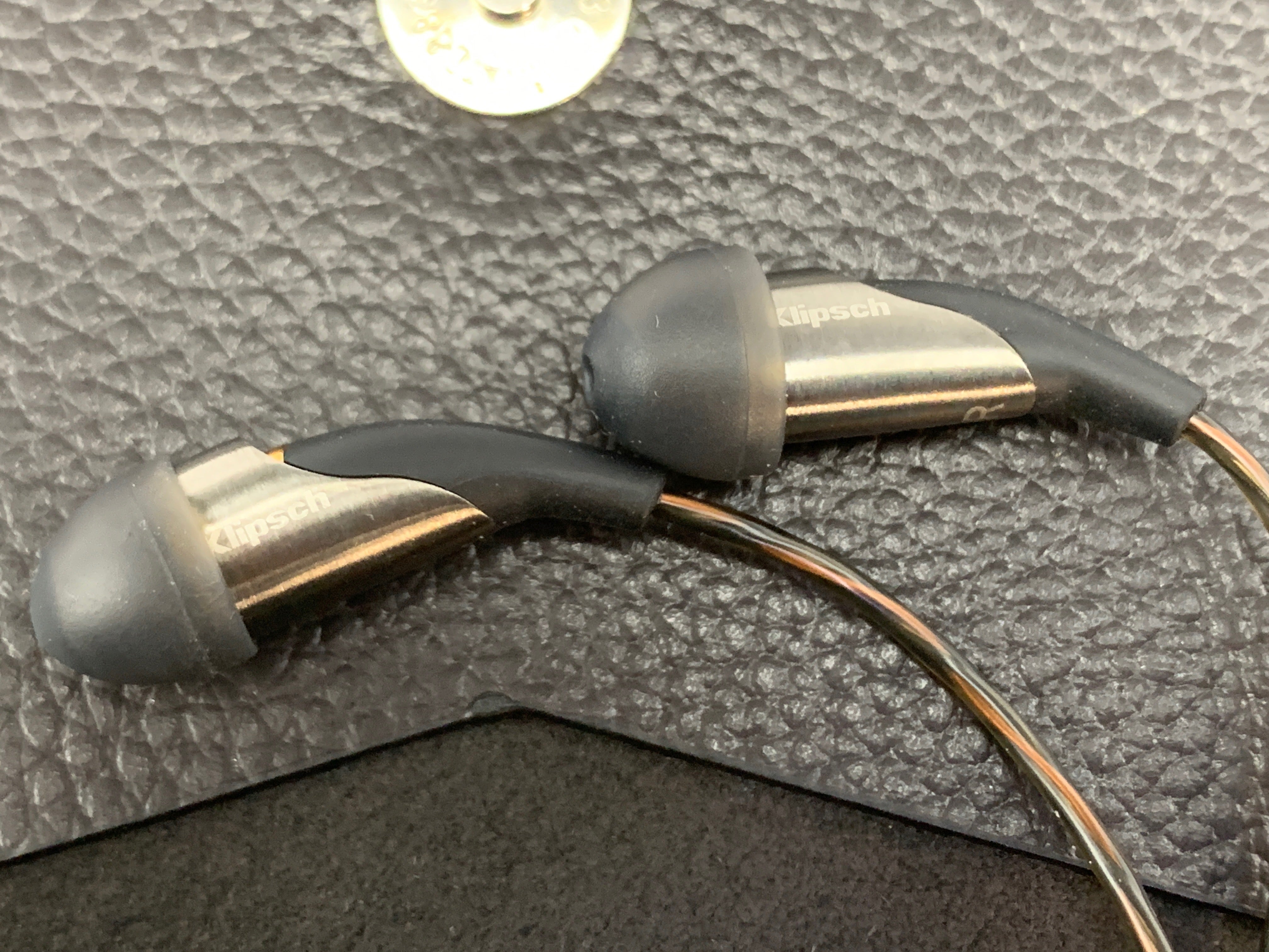 KLIPSCH X20i HEADPHONES – Record Mart HiFi